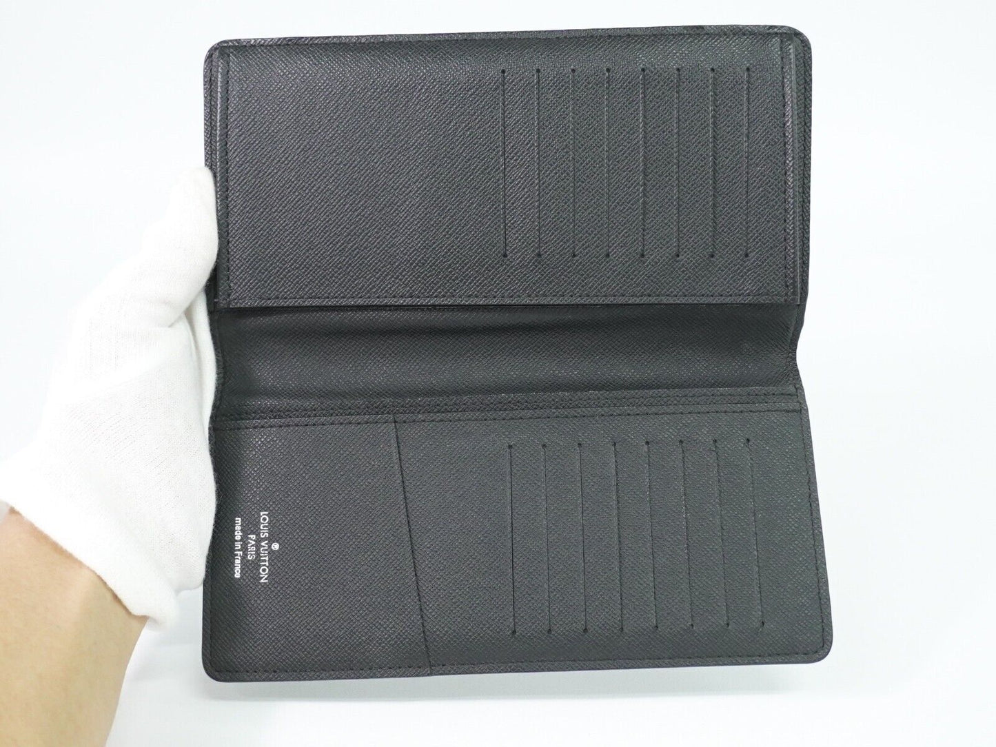 Louis Vuitton Portefeuille Brazza  Leather Wallet  ()