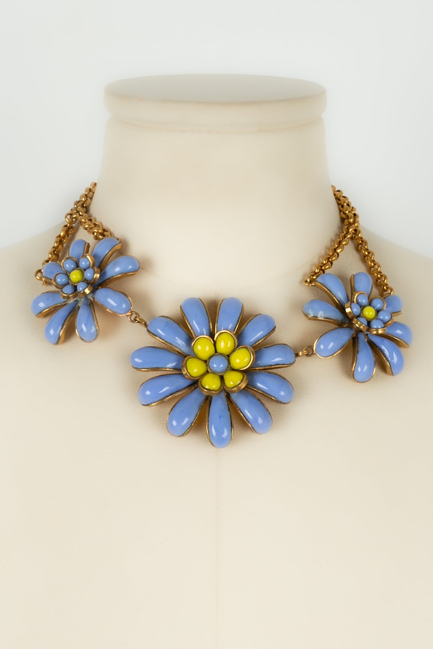 Collier camélia Chanel Printemps 1997