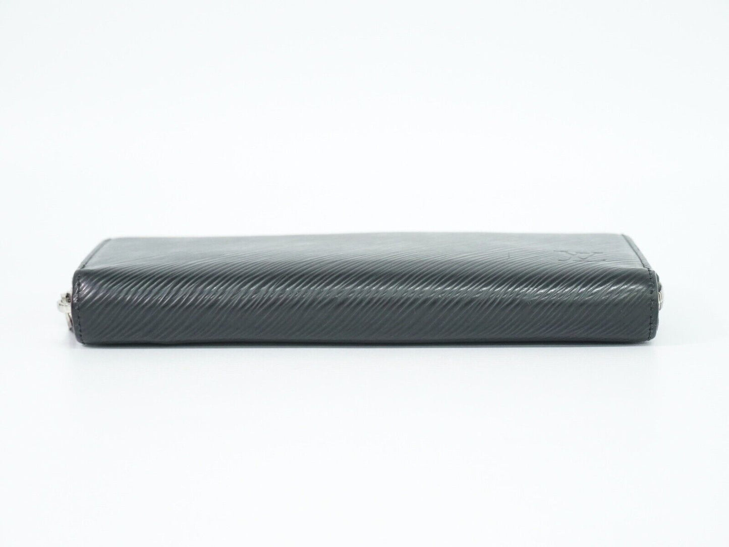 Louis Vuitton Zippy Wallet Leather Wallet ()