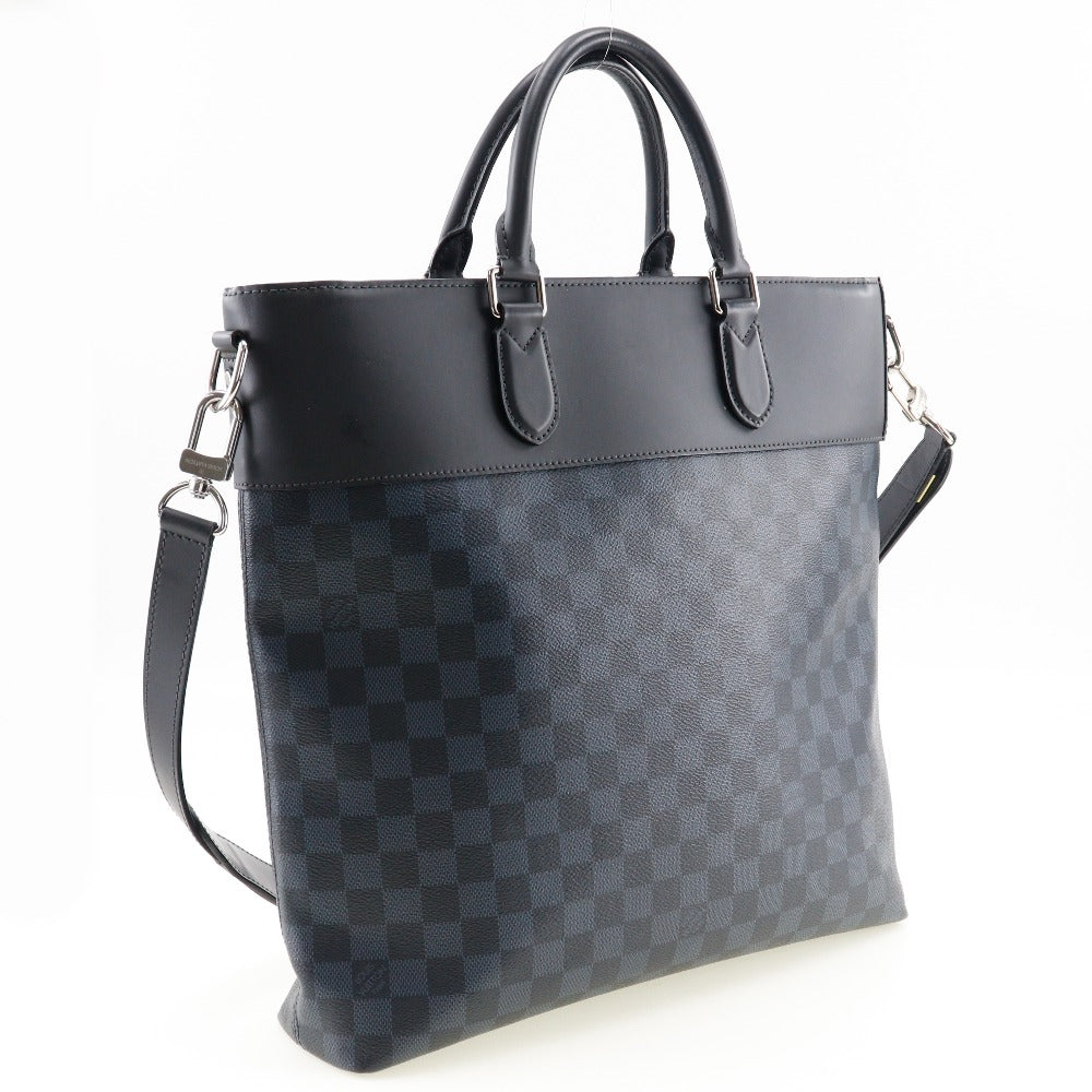 Louis Vuitton Newport Canvas Handbag ()