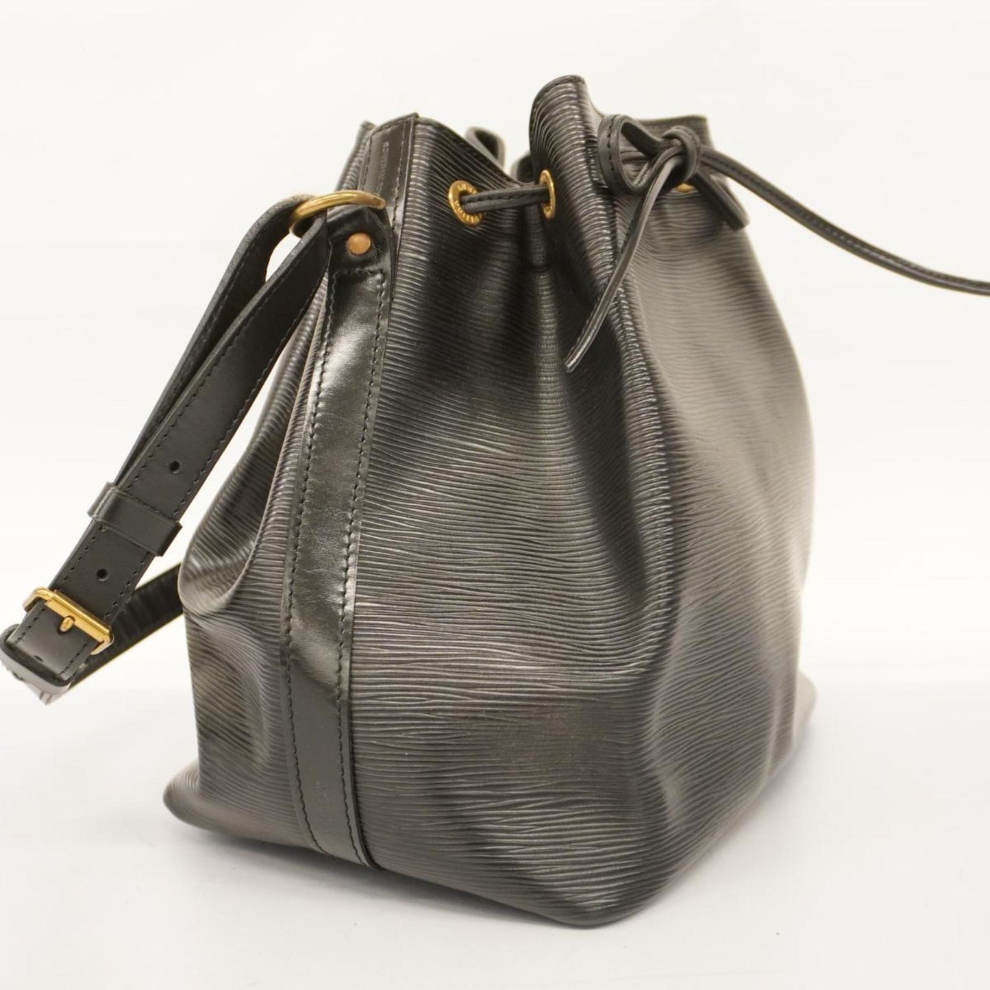 Louis Vuitton Petit Noé Leather Shoulder Bag ()