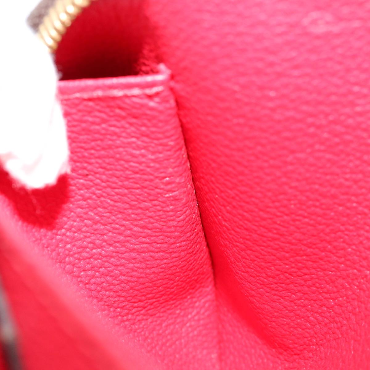 Louis Vuitton Cosmetic Pouch Canvas Clutch Bag ()