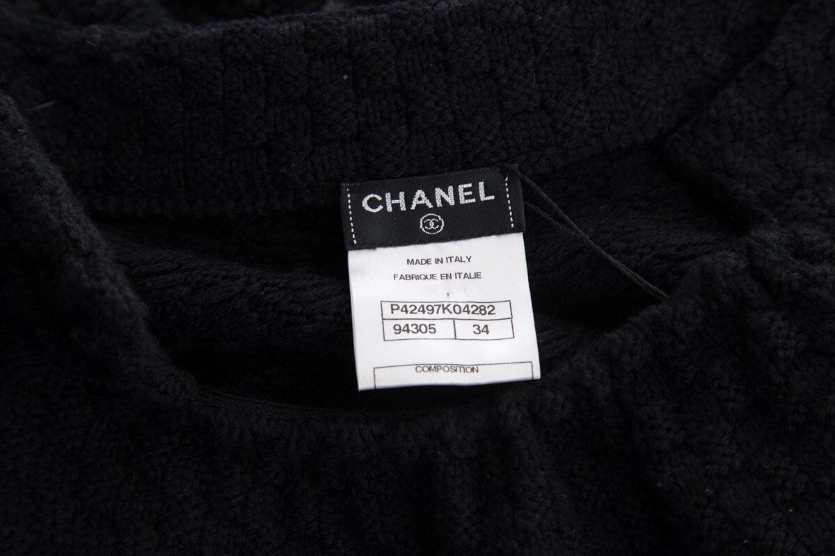 Chanel Black Cap Sleeve Foil Print Detail Dress SZ 34