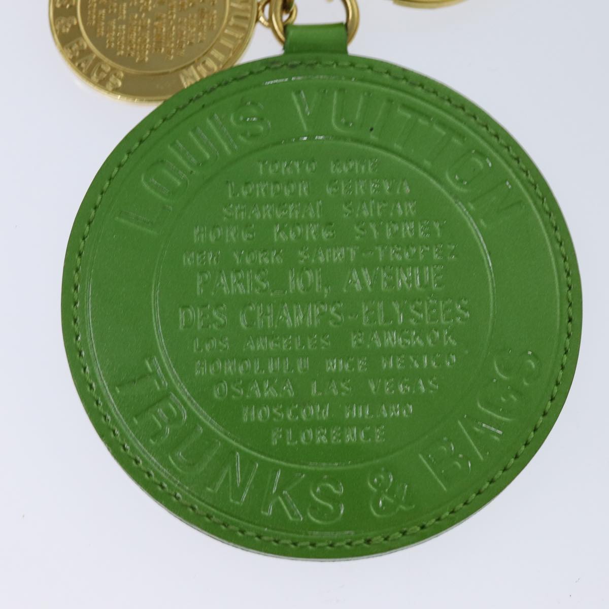 Louis Vuitton Leather Wallet Jewelry ()