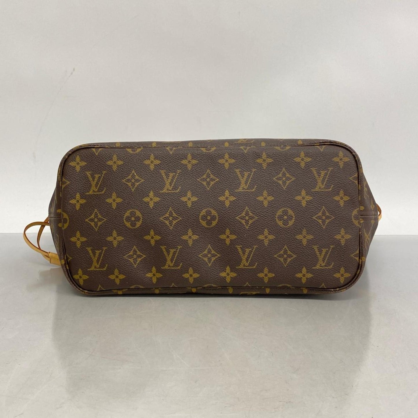 Louis Vuitton Neverfull Mm Canvas Tote Bag ()