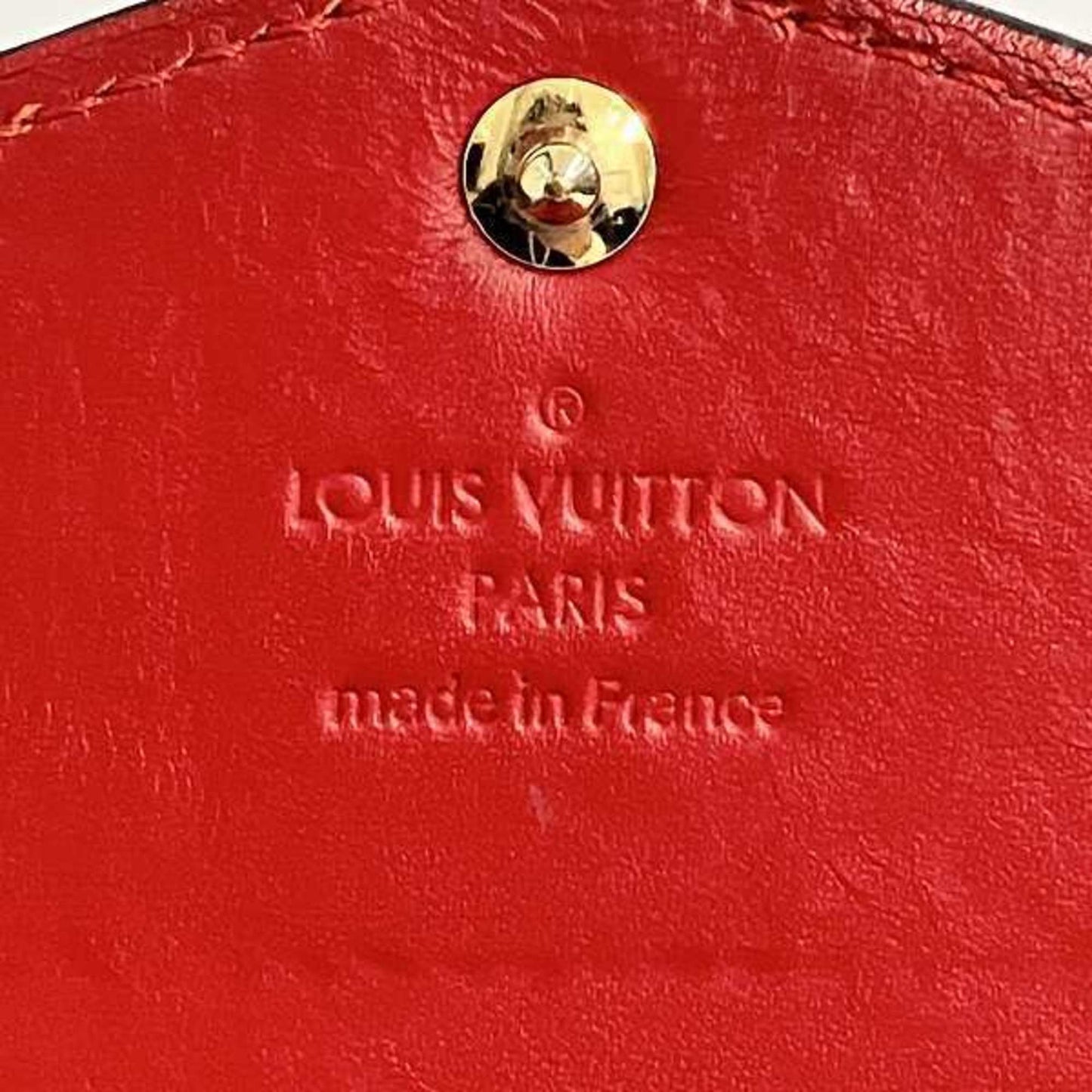 Louis Vuitton Sarah  Patent Leather Wallet  ()
