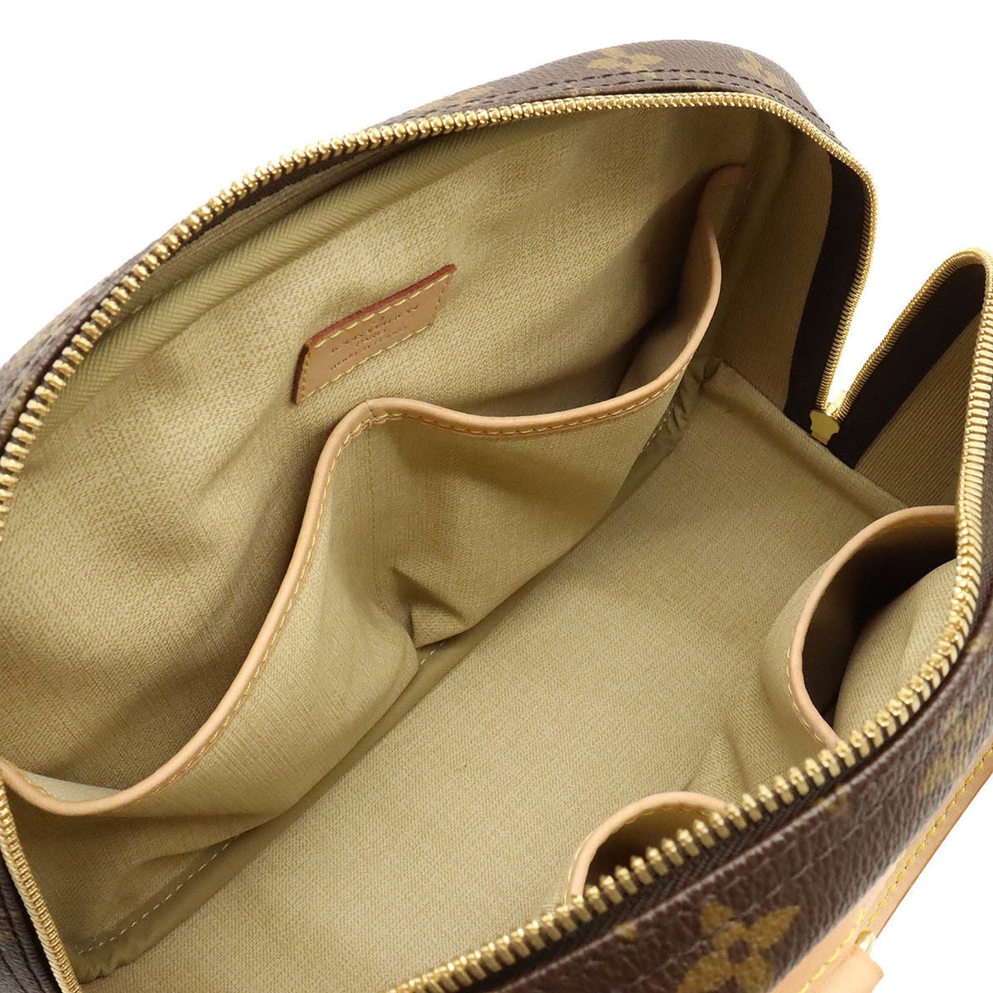 Louis Vuitton Trouville  Canvas Handbag ()