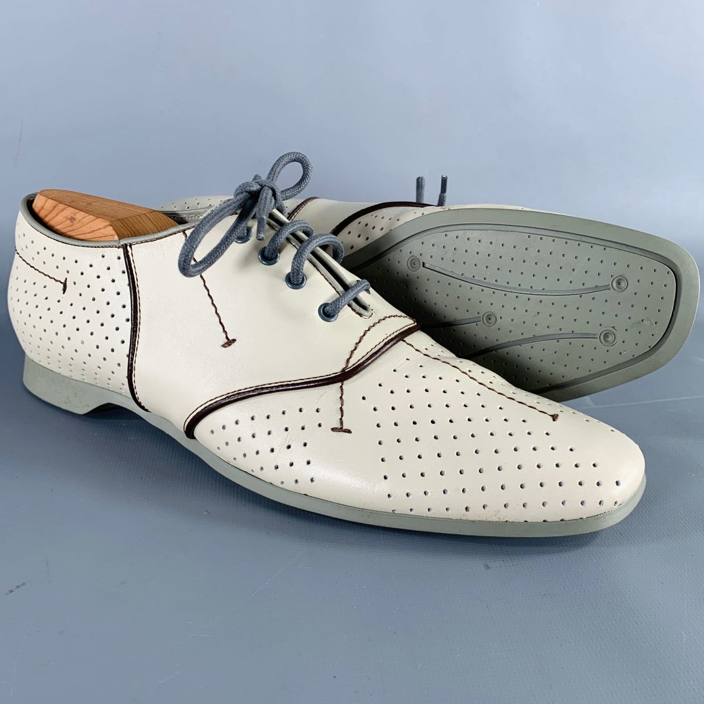 PRADA Size 7.5 Grey Brown Perforated Leather Lace-Up Shoes