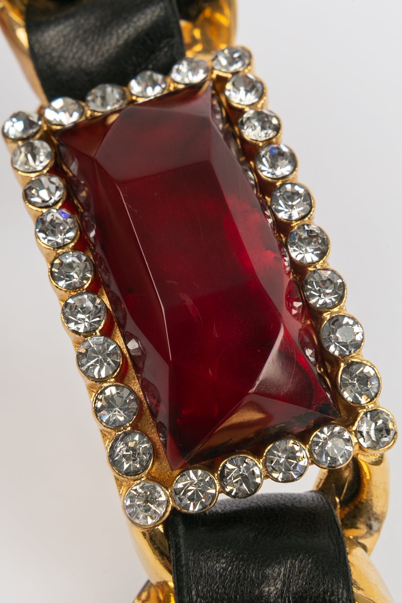 Bracelet en cuir Chanel