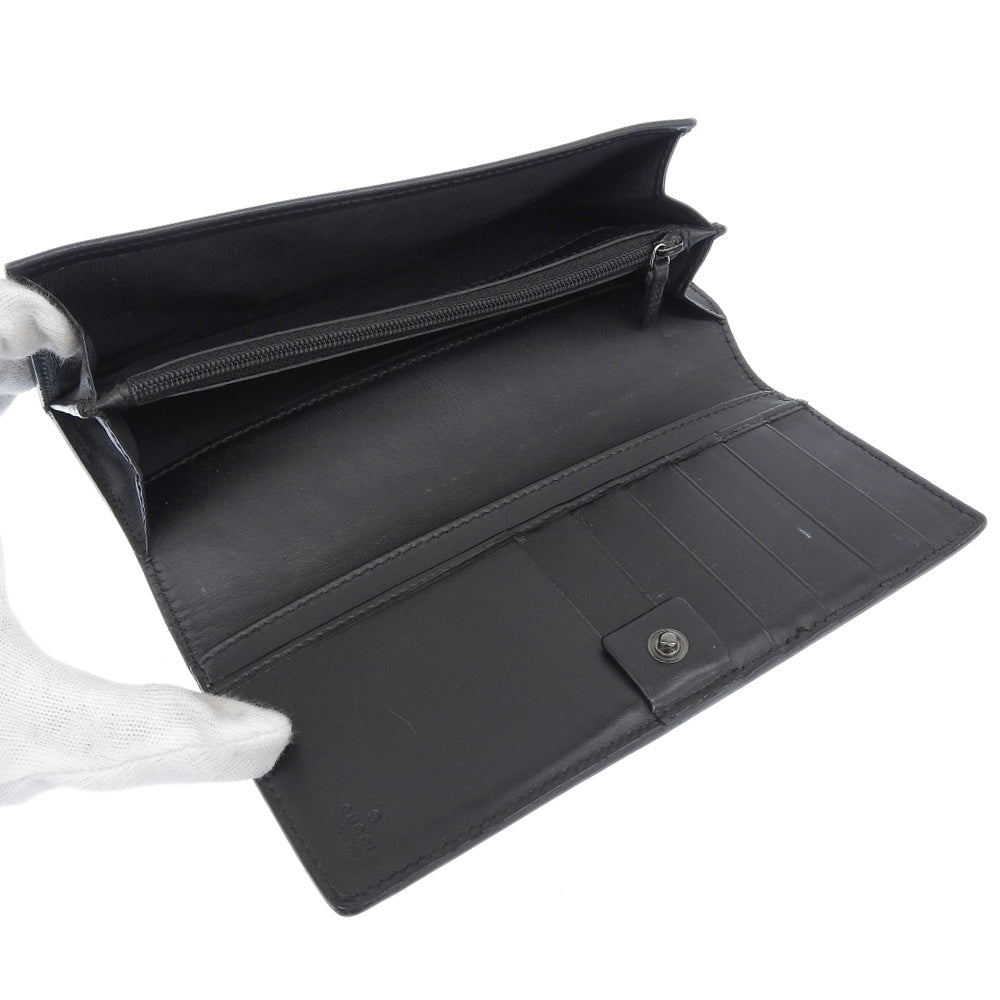 Gucci -- Black Leather Wallet ()