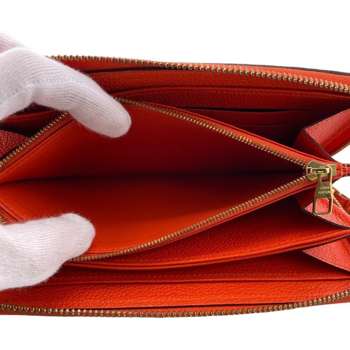 Louis Vuitton Zippy Leather Wallet ()