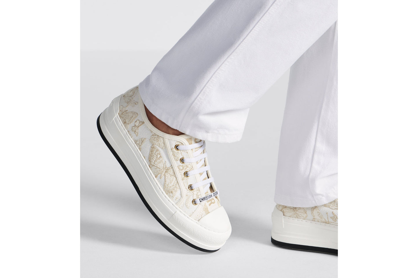 Walk'n'Dior Platform Sneaker • White and Gold-Tone Toile de Jouy Mexico Embroidered Cotton with Metallic Thread