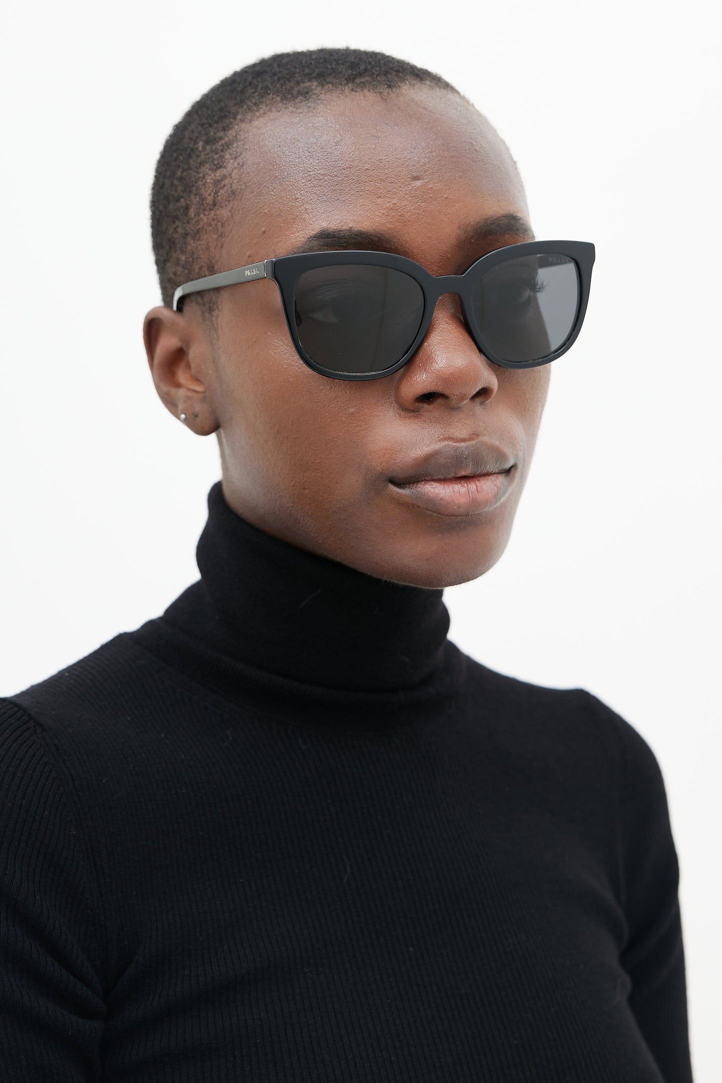 Black SPR03X-F Round Sunglasses
