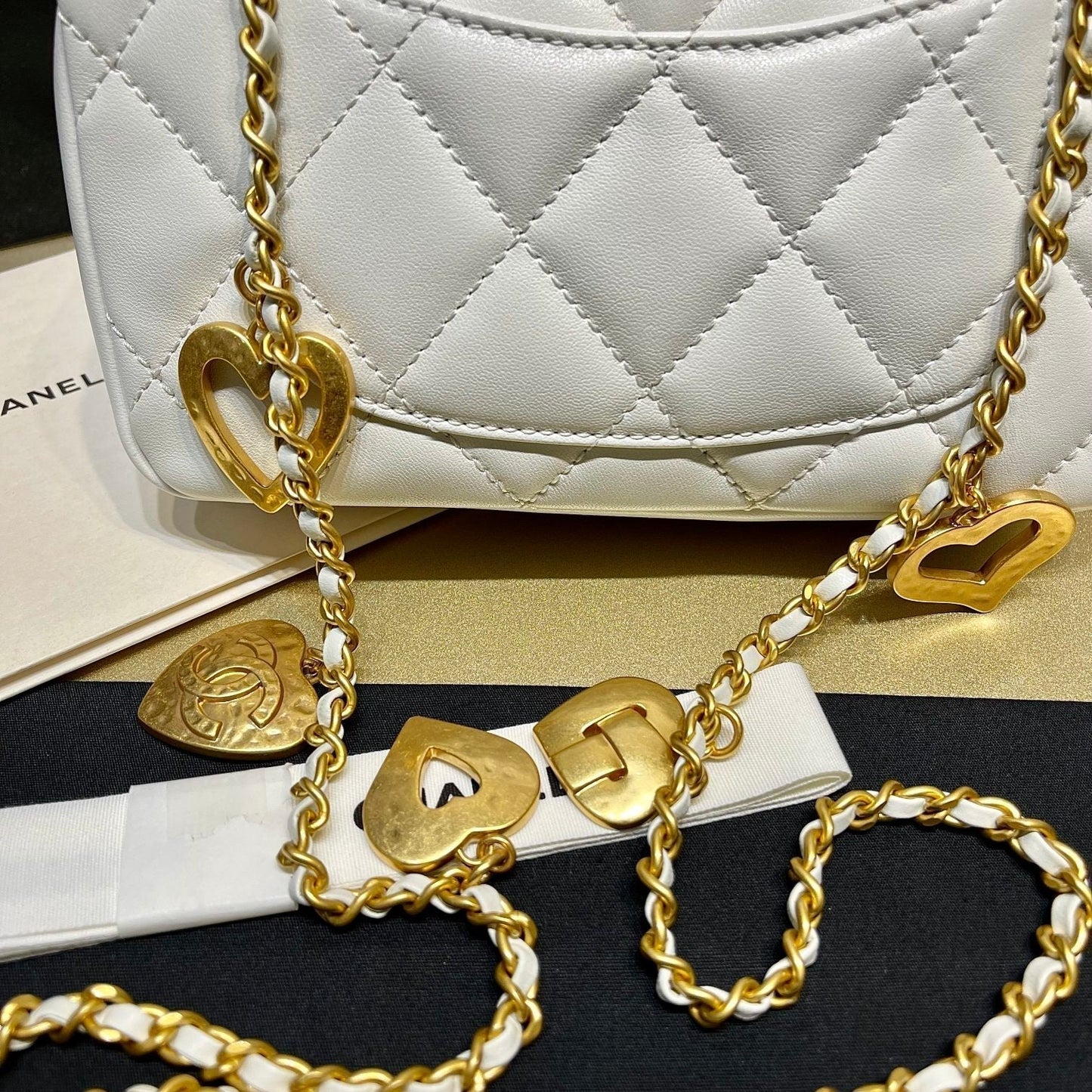 Chanel - Luxury Bag - CHL - 713