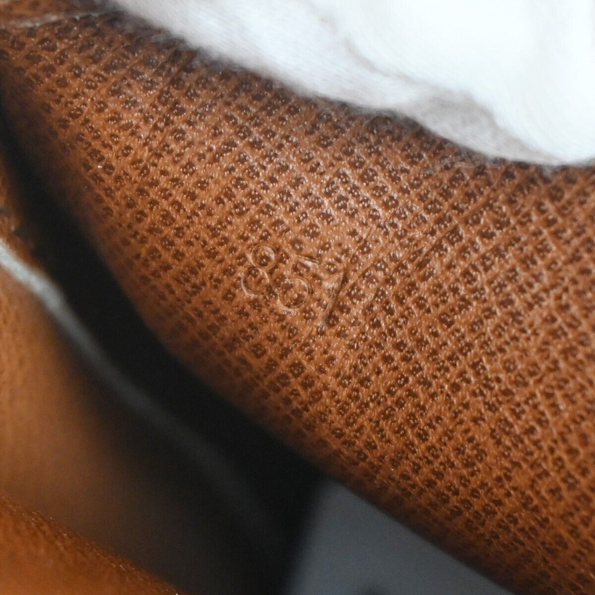 Louis Vuitton Cartouchiere  Canvas Shoulder Bag ()