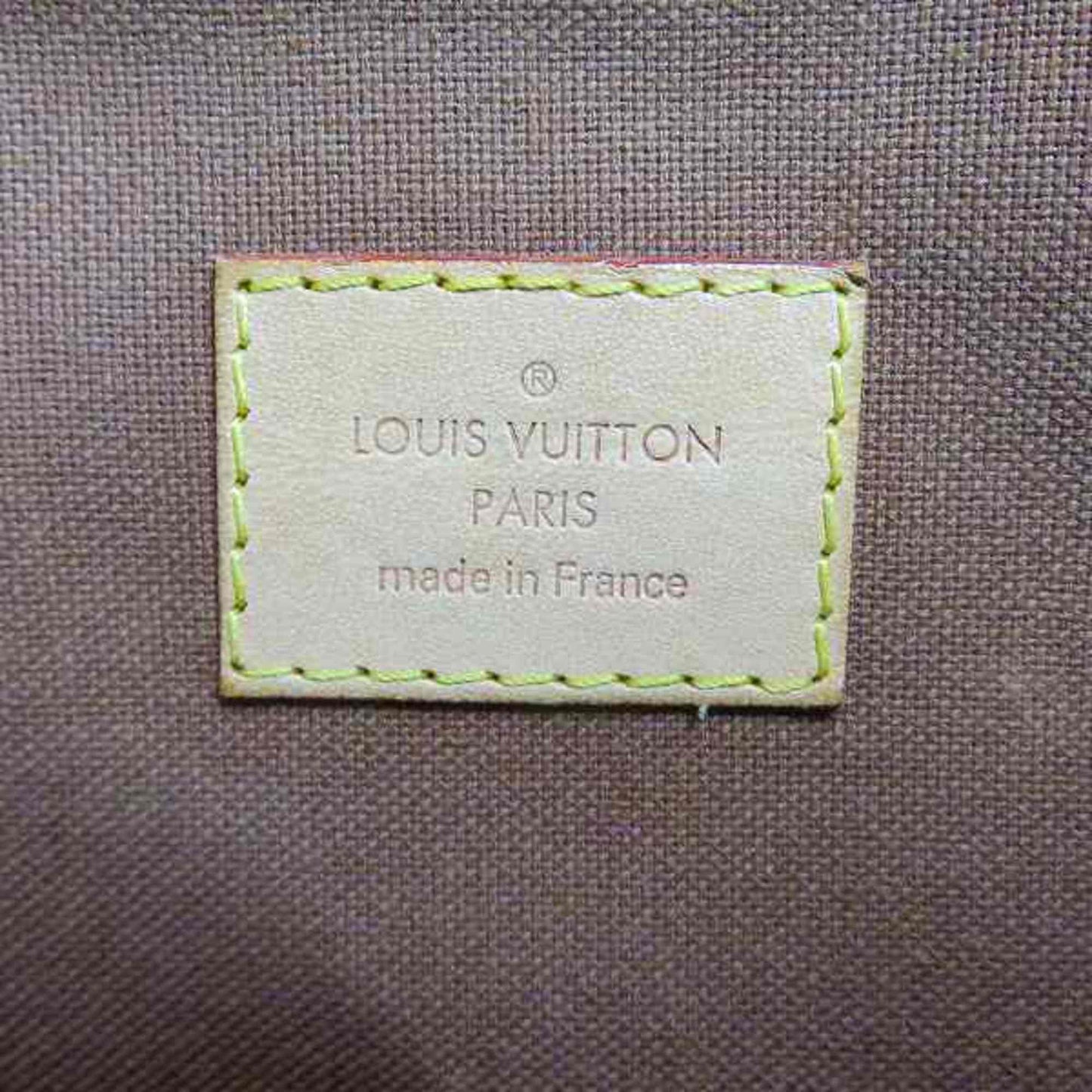 Louis Vuitton Beaubourg  Canvas Shoulder Bag ()