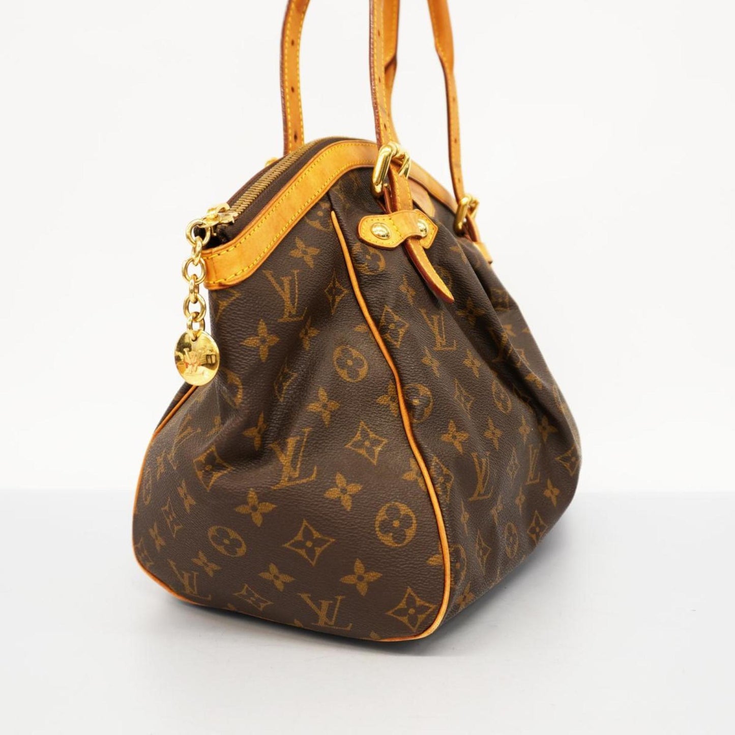 Louis Vuitton Tivoli  Canvas Shoulder Bag ()