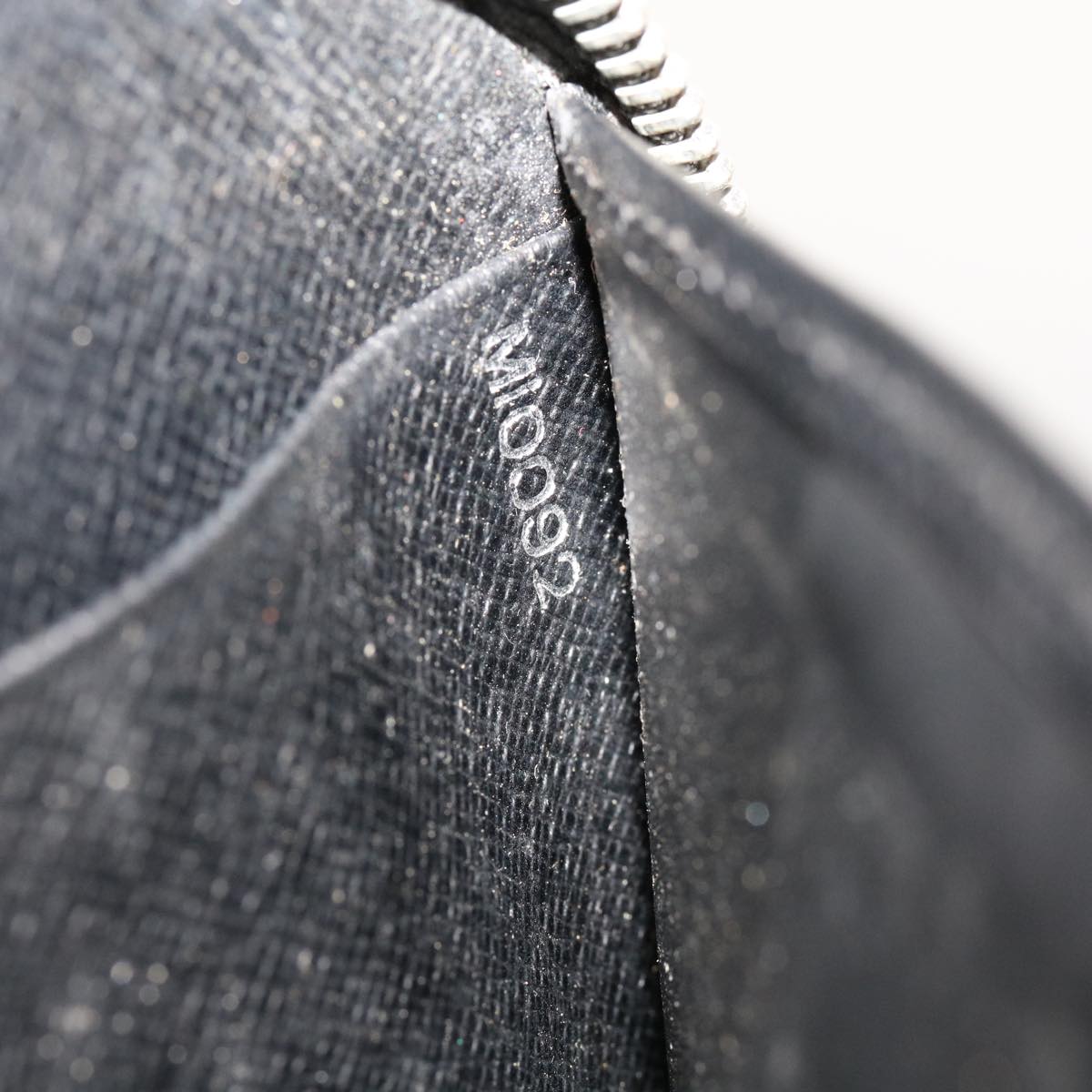 Louis Vuitton Atholl  Leather Wallet  ()