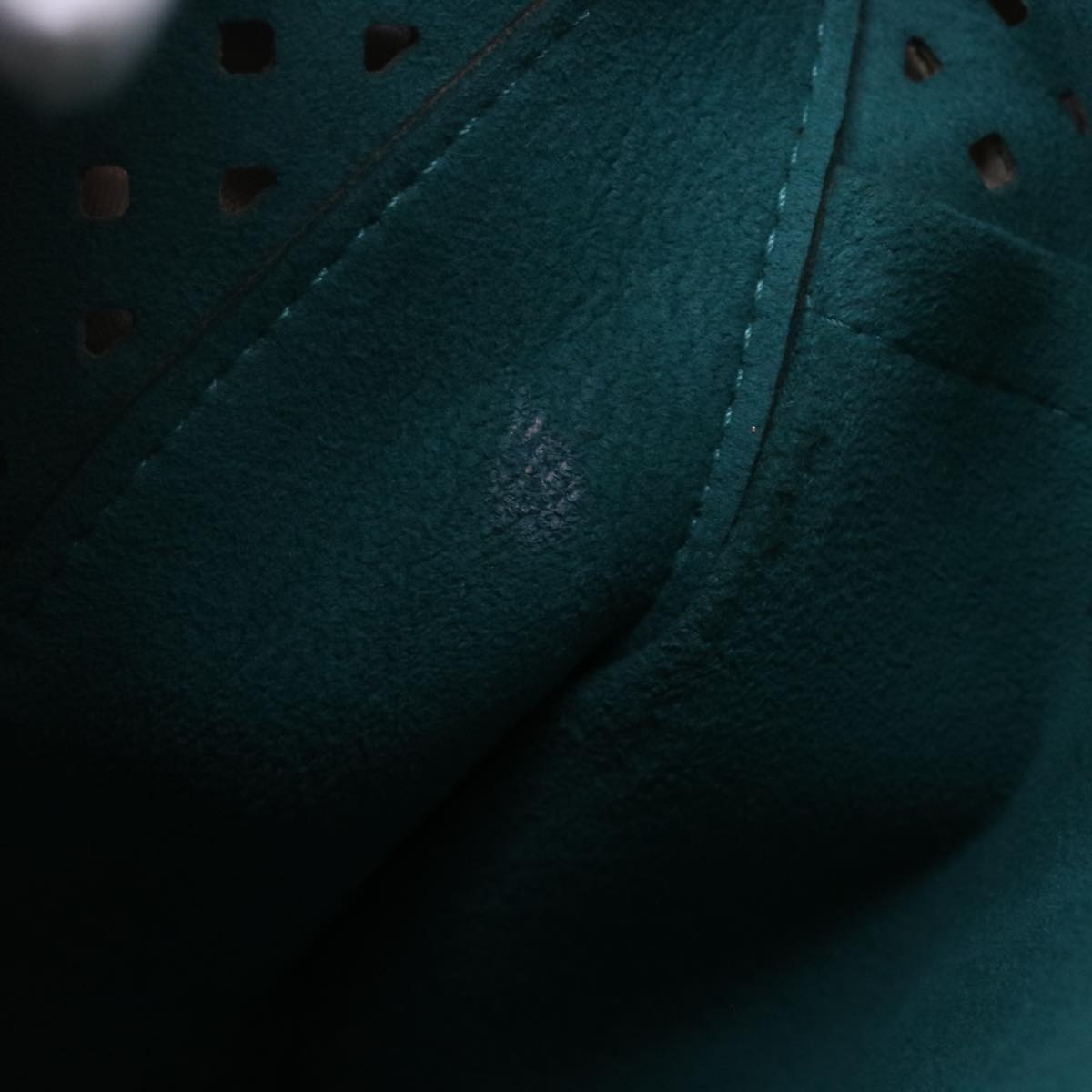 Louis Vuitton Canvas Shoulder Bag ()