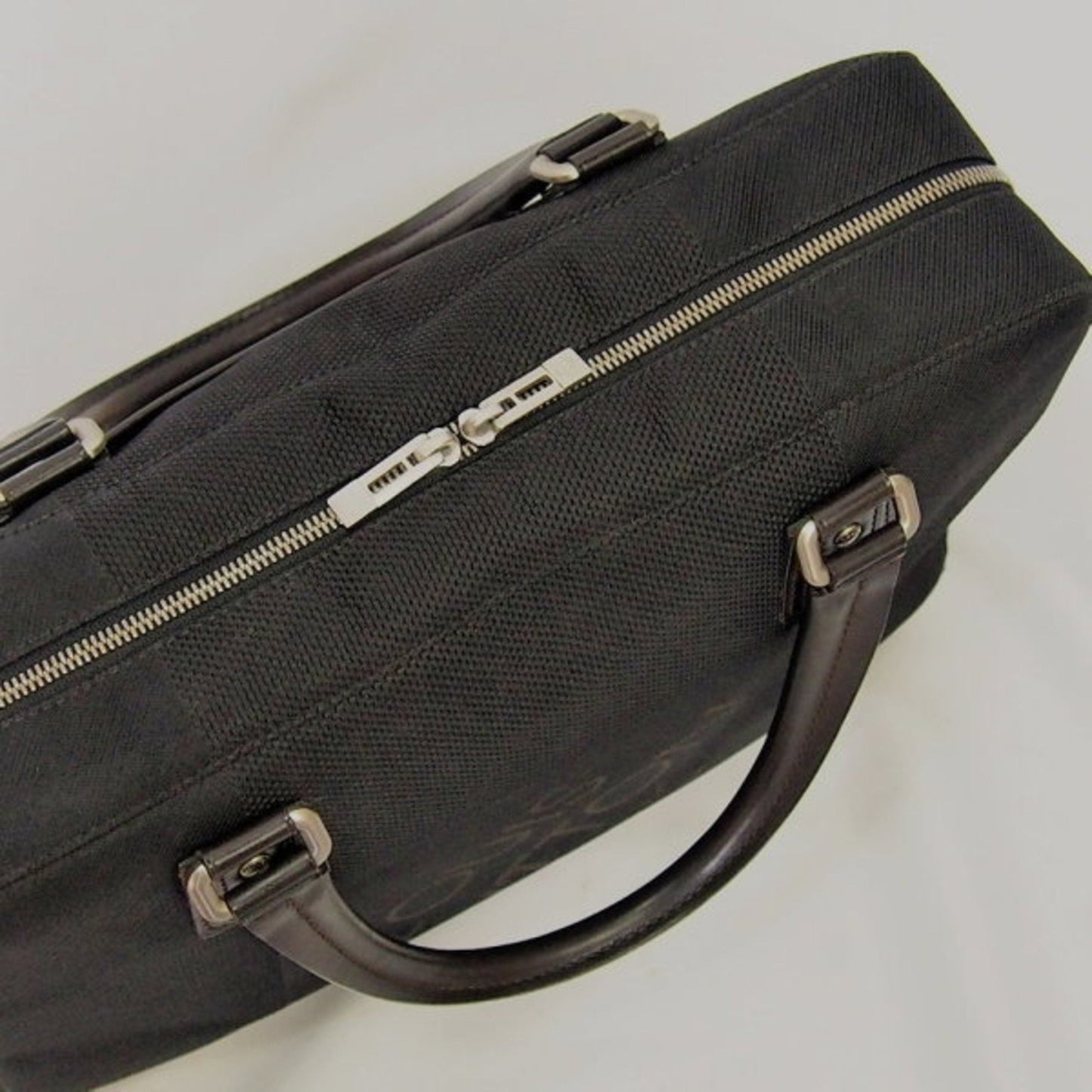 Louis Vuitton Canvas Handbag ()