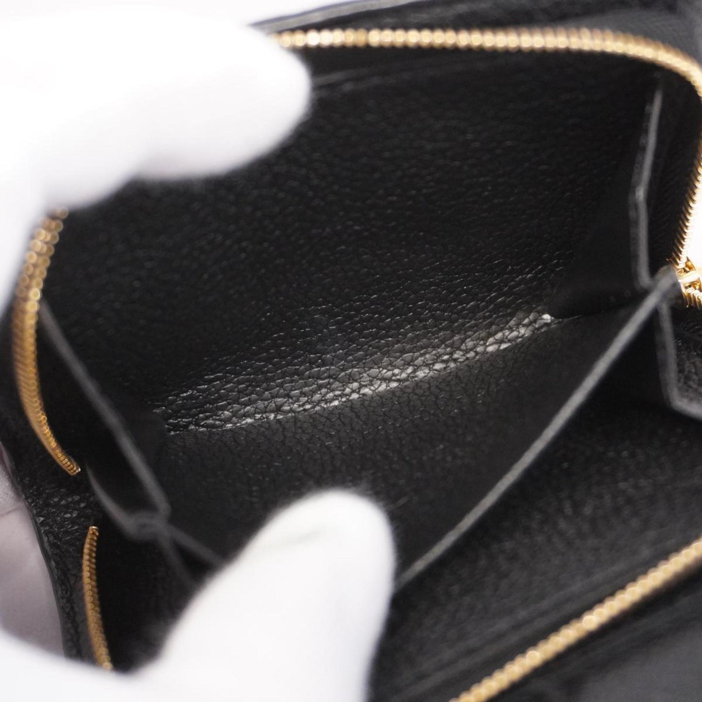 Louis Vuitton Metis Leather Wallet ()