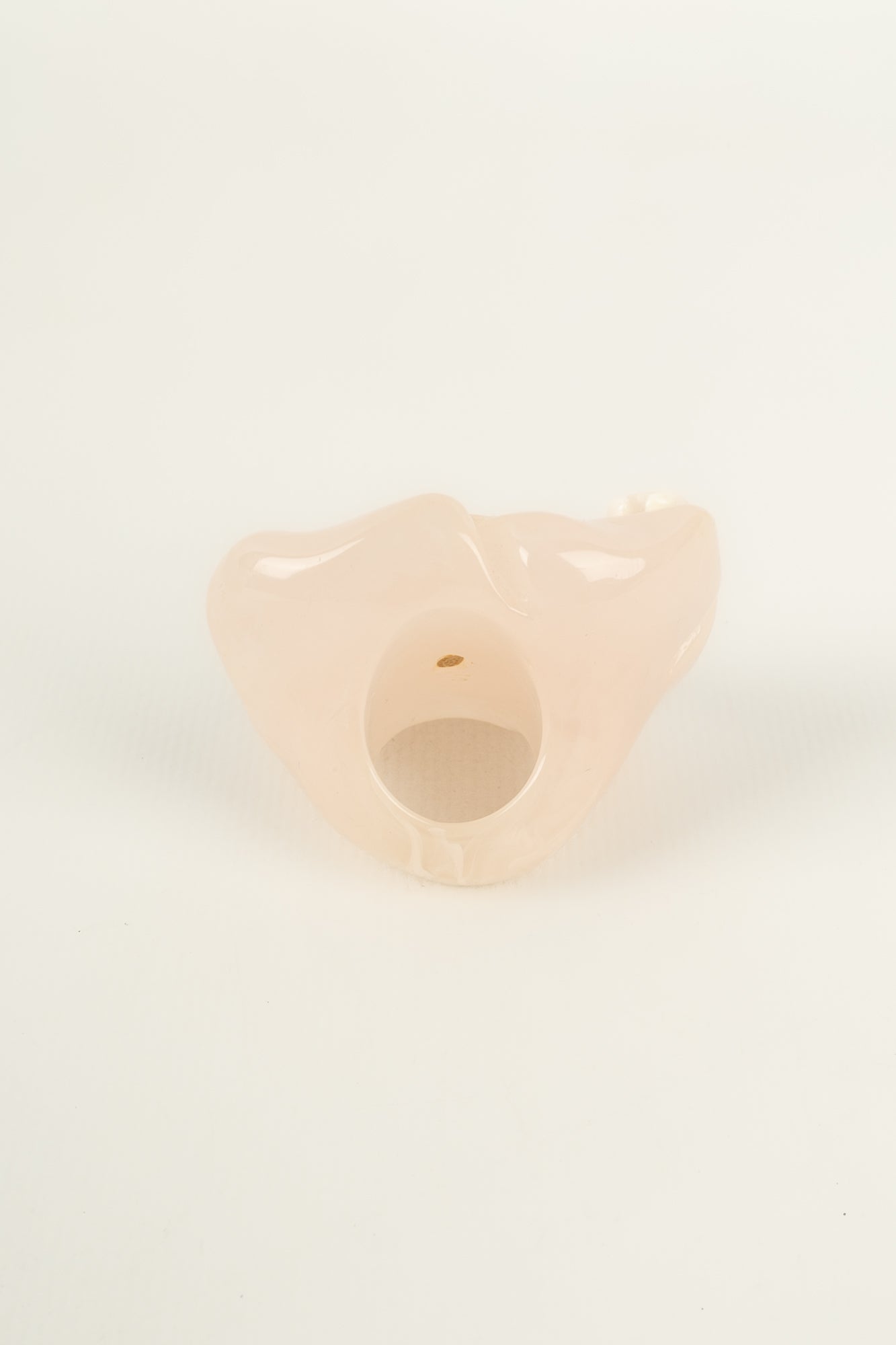 Bague camélia Chanel 2002