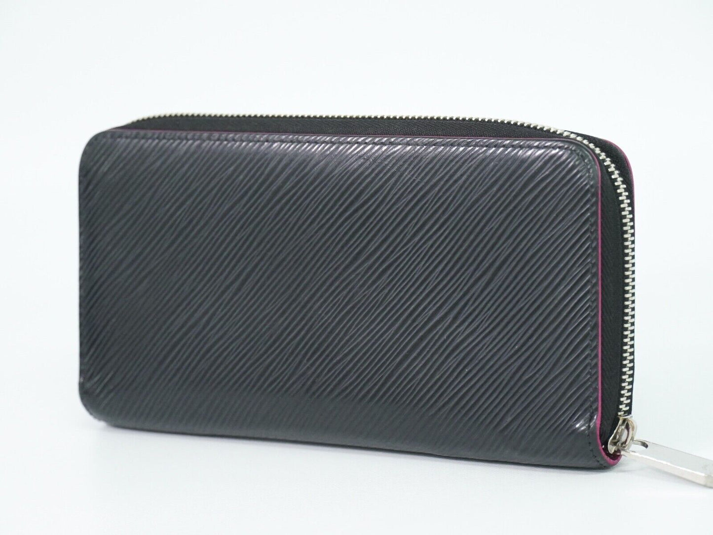 Louis Vuitton Zippy Wallet Leather Wallet ()