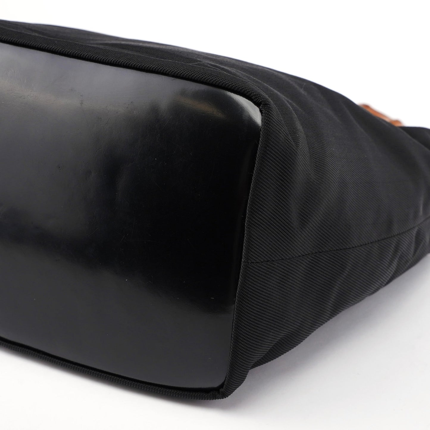 000 0531 Black Canvas Bamboo Shoulder Bag