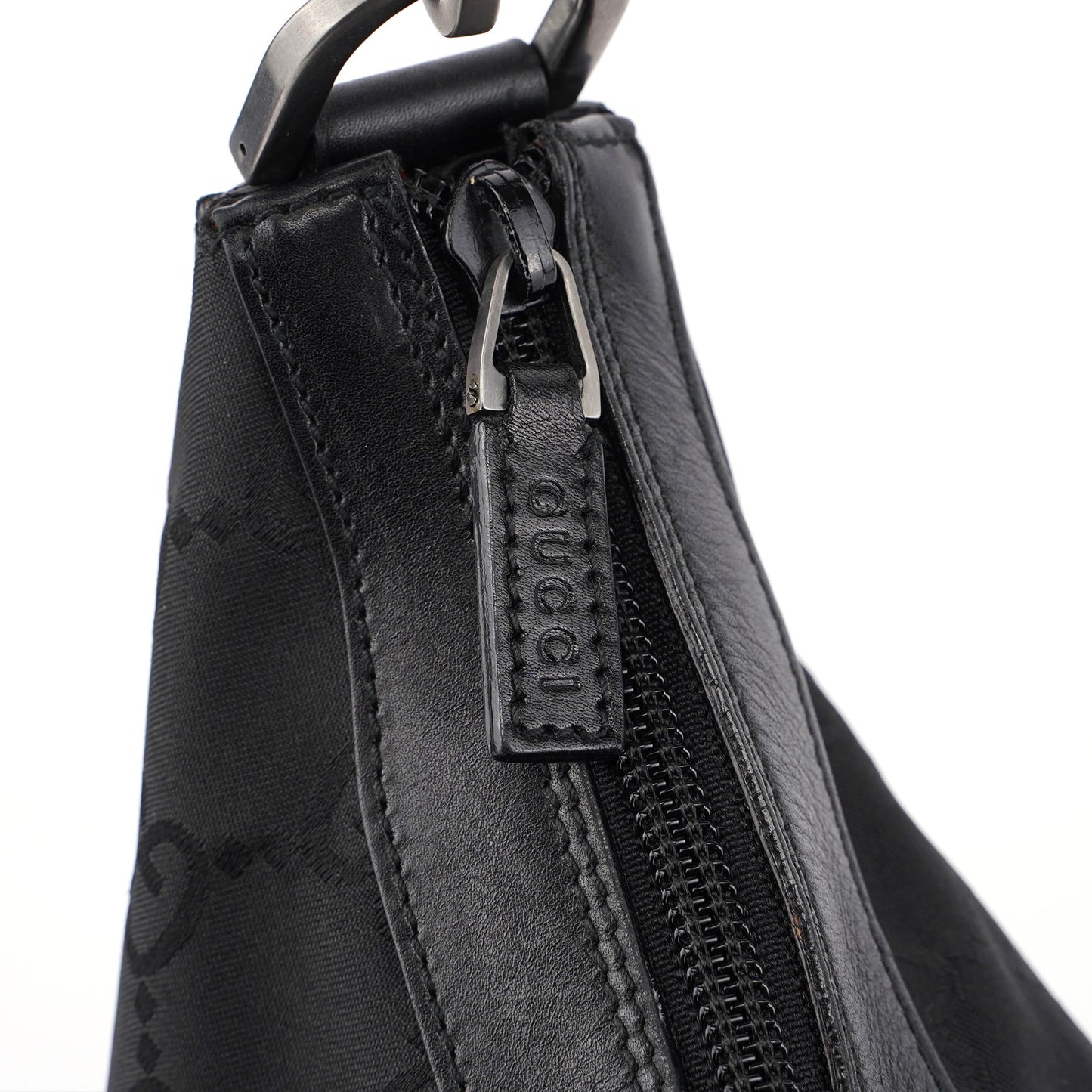 000 0531 Black GG Bamboo Shoulder Bag