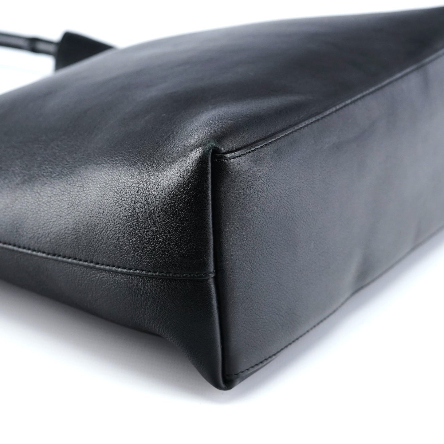 001 3244 Black Leather Bamboo Shoulder Bag