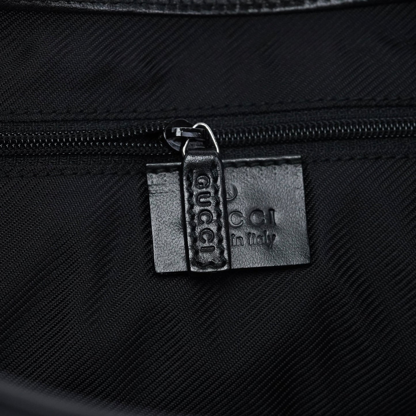 001 3306 Black GG Jackie Shoulder Bag