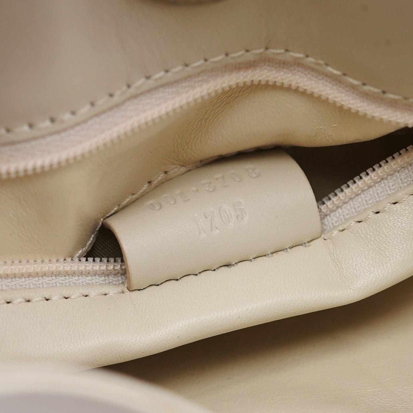 001 3703 Beige Calfskin Hobo Shoulder Bag