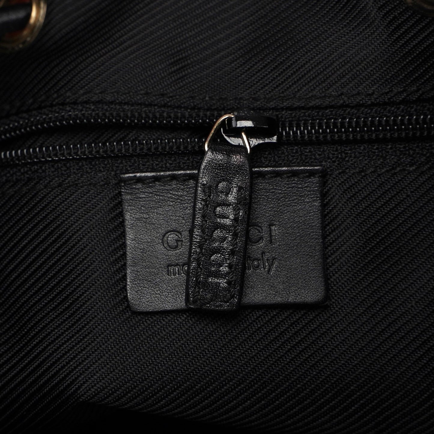 001 3748 Beige Black GG Drawstring Shoulder Bag