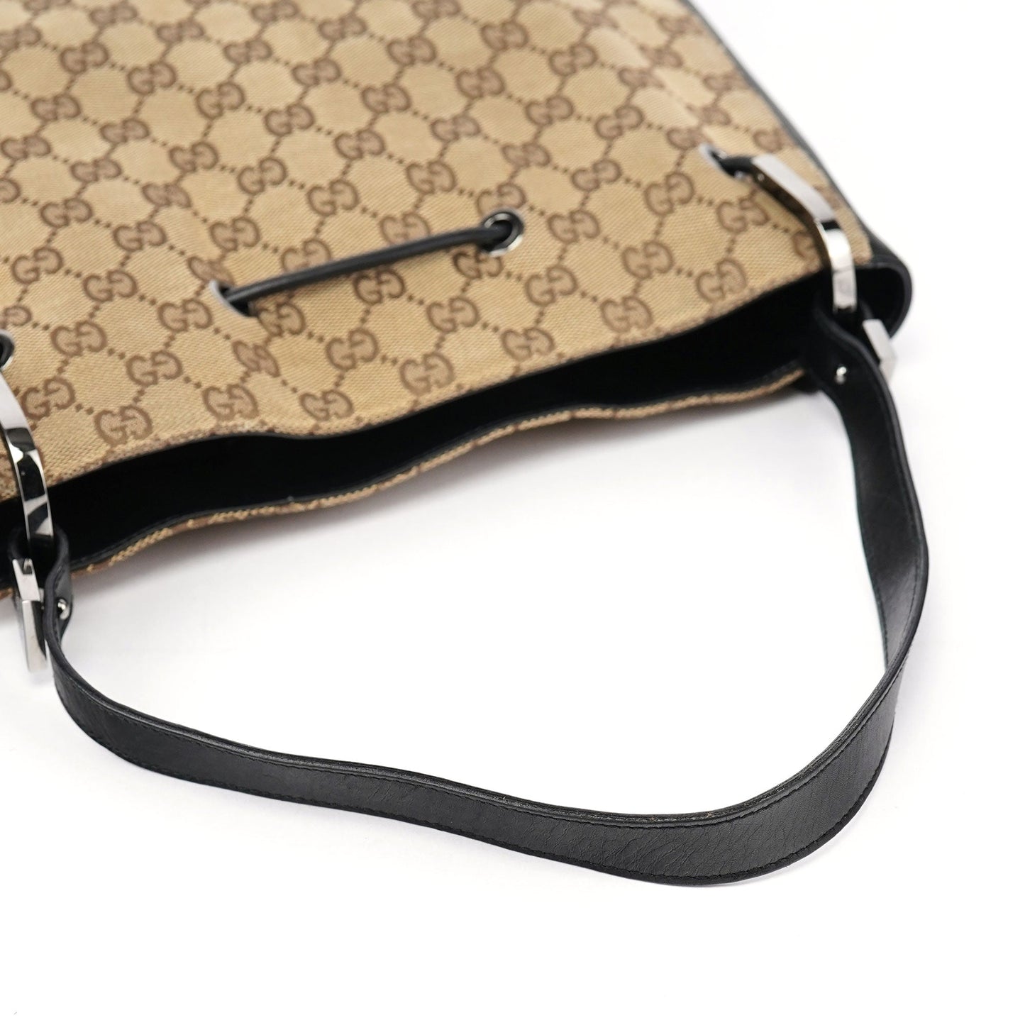 001 3748 Beige GG Drawstring Shoulder Bag