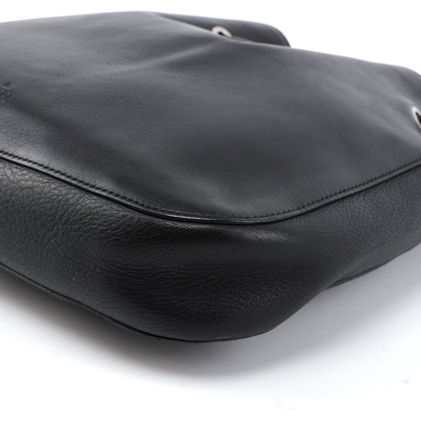 001 3748 Black Calfskin Drawstring Shoulder Bag