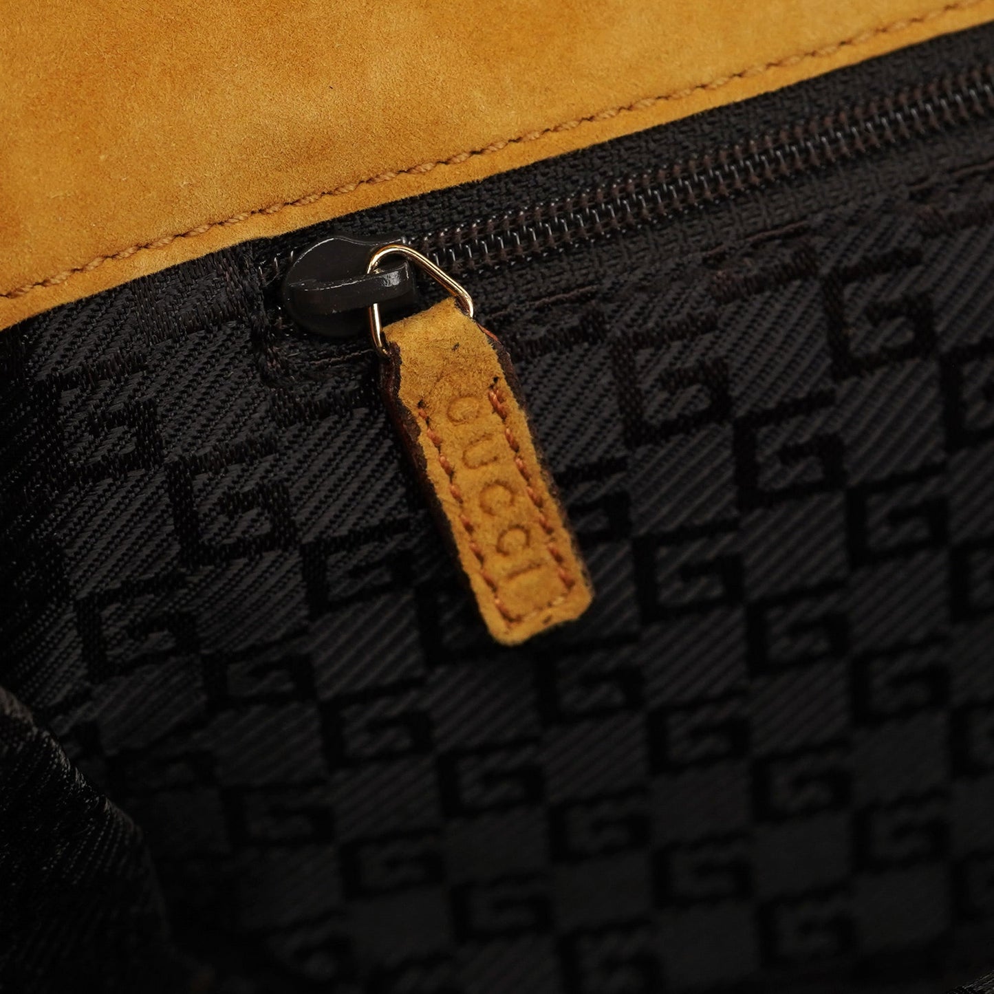 001 4055 Beige Calfskin Bamboo Shoulder Bag