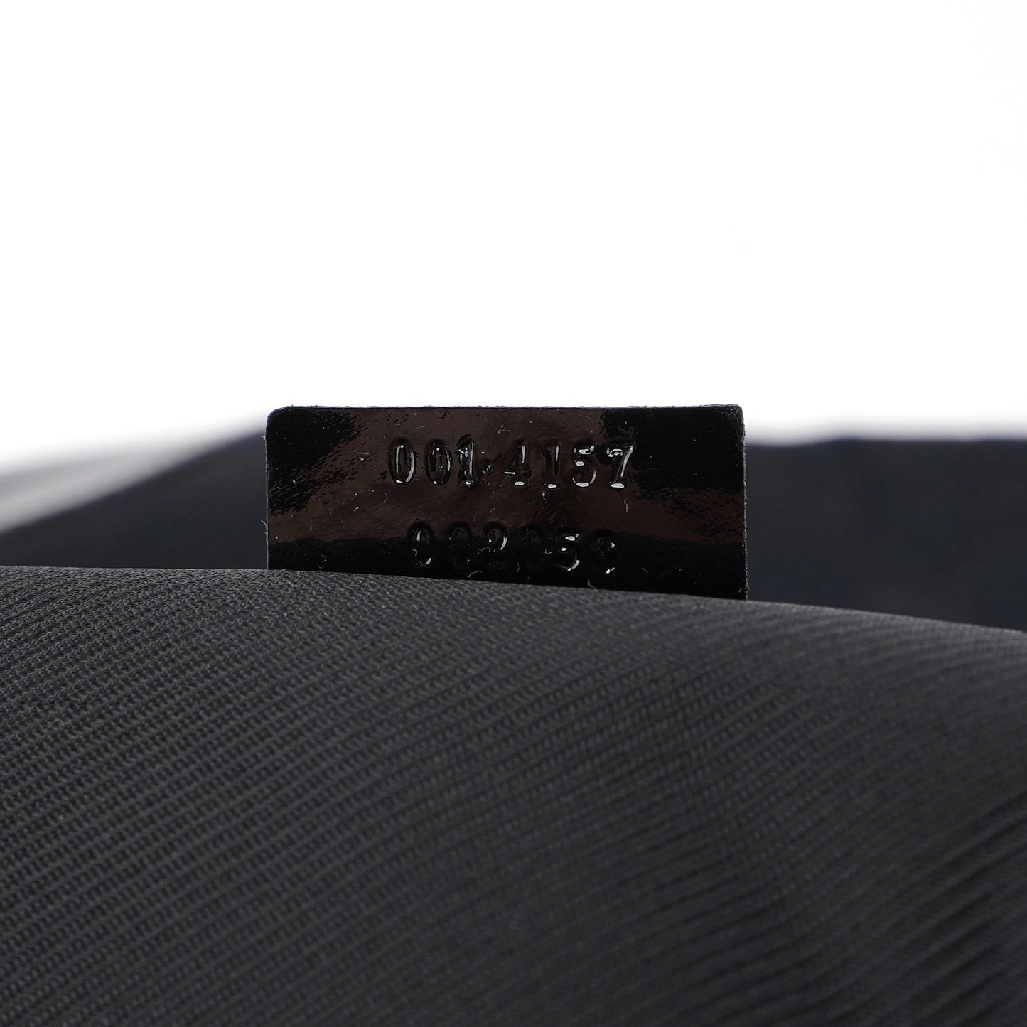 001 4157 Black GG Patent Shoulder Bag