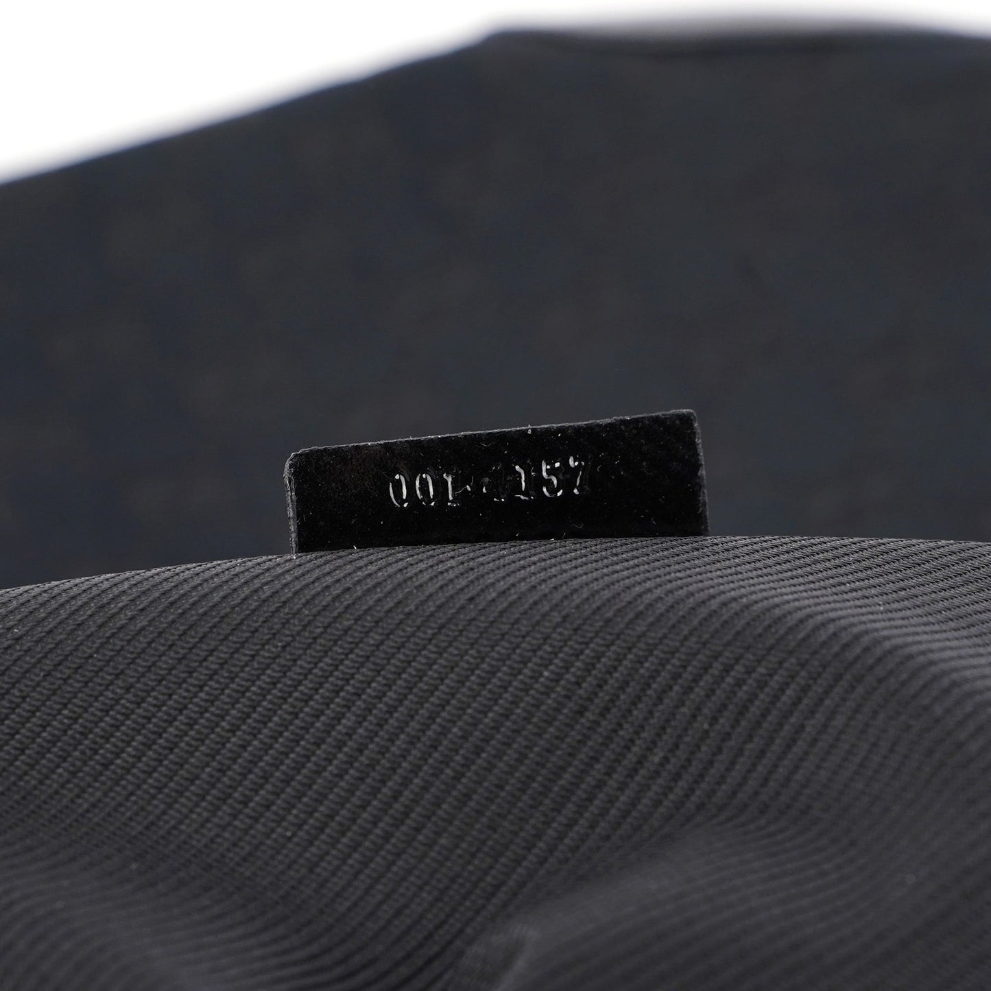 001 4157 Black GG Patent Shoulder Bag