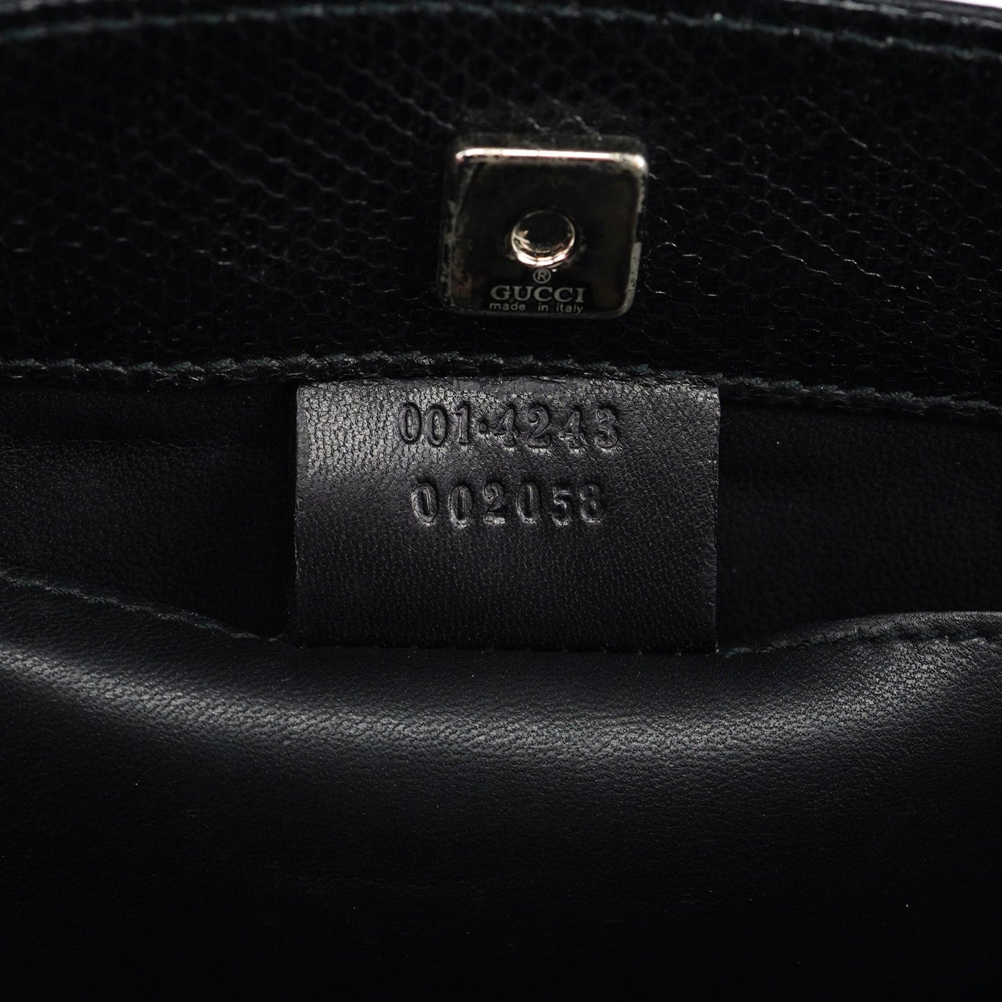 001 4243 Black Lizard Embossed Shoulder Bag