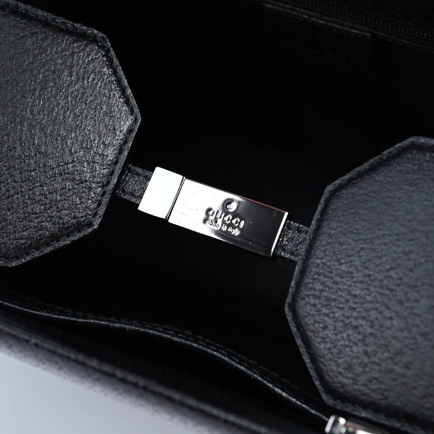 002 1034 Black Leather Bamboo 2-Way Tote Bag