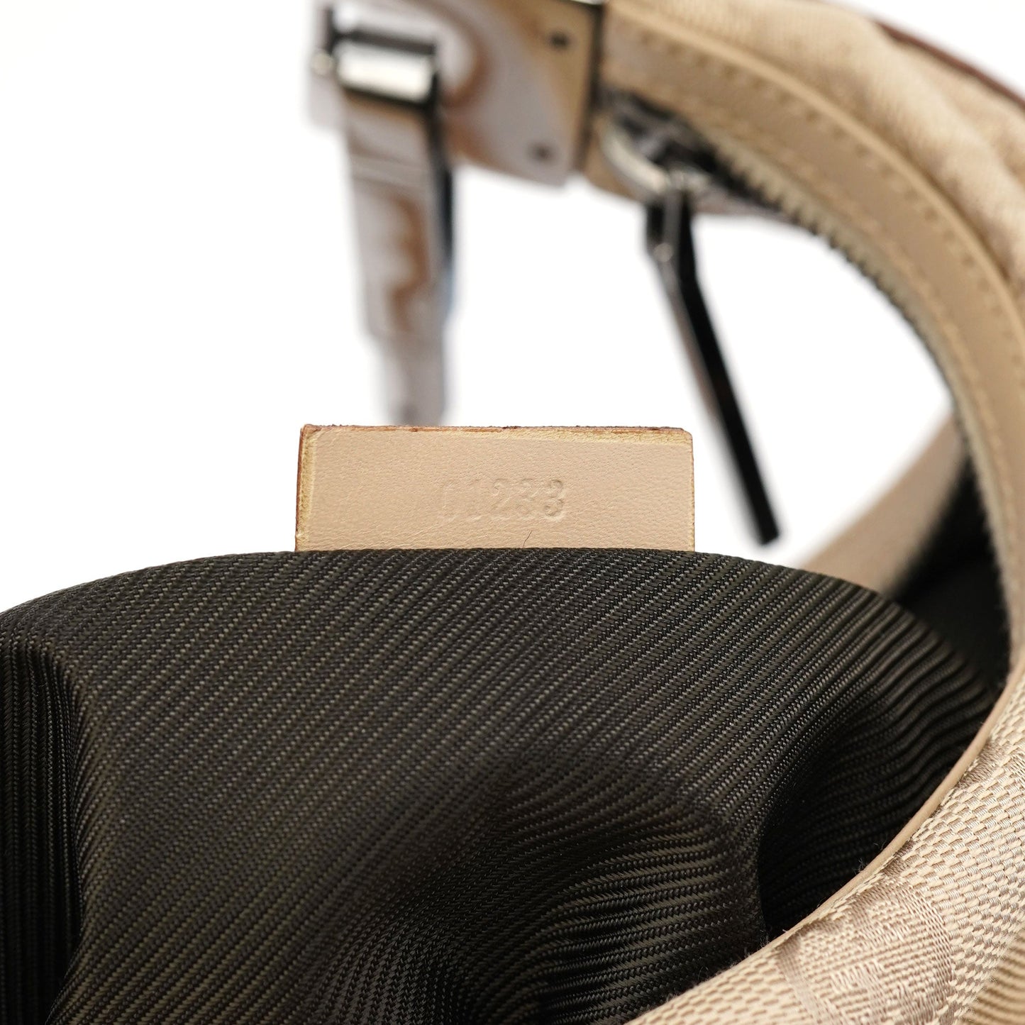 01233 Beige GG Hobo Shoulder Bag