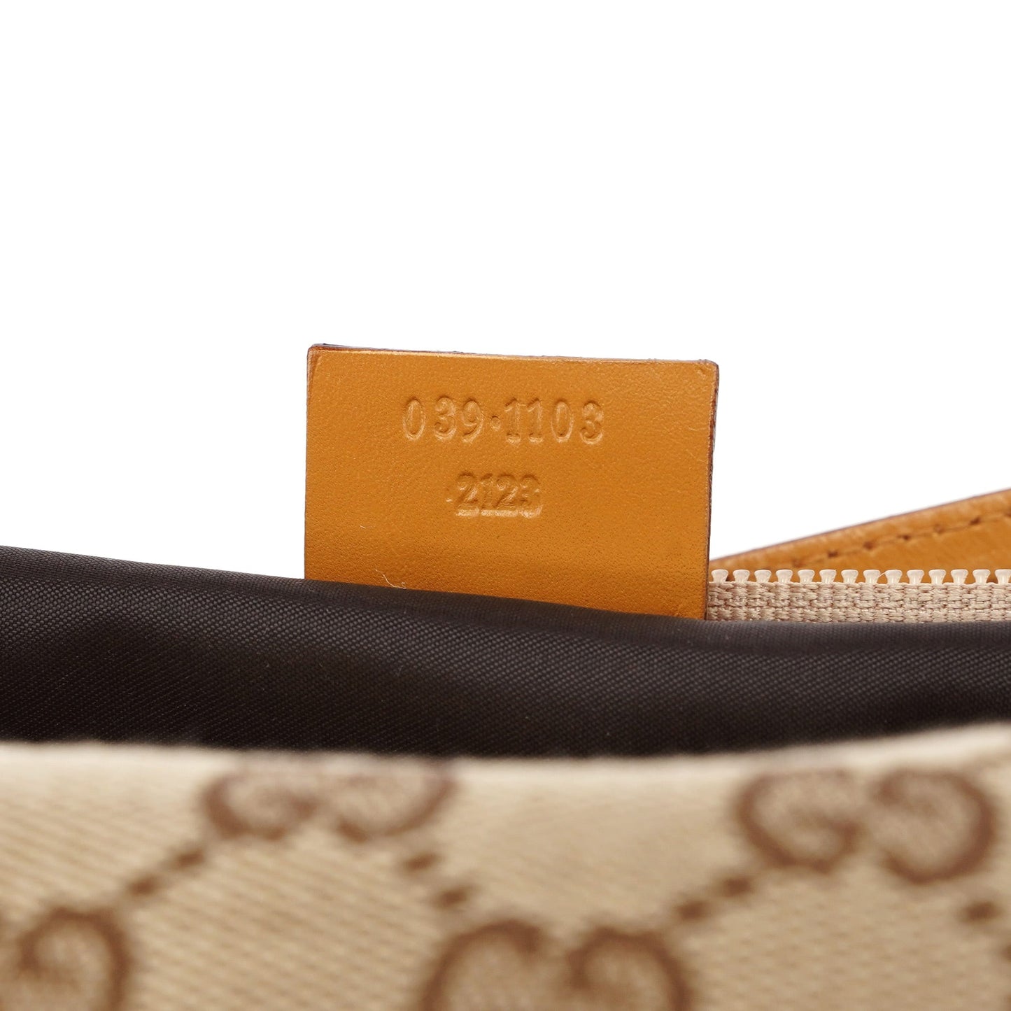 039 1103 Beige GG Boat Pochette