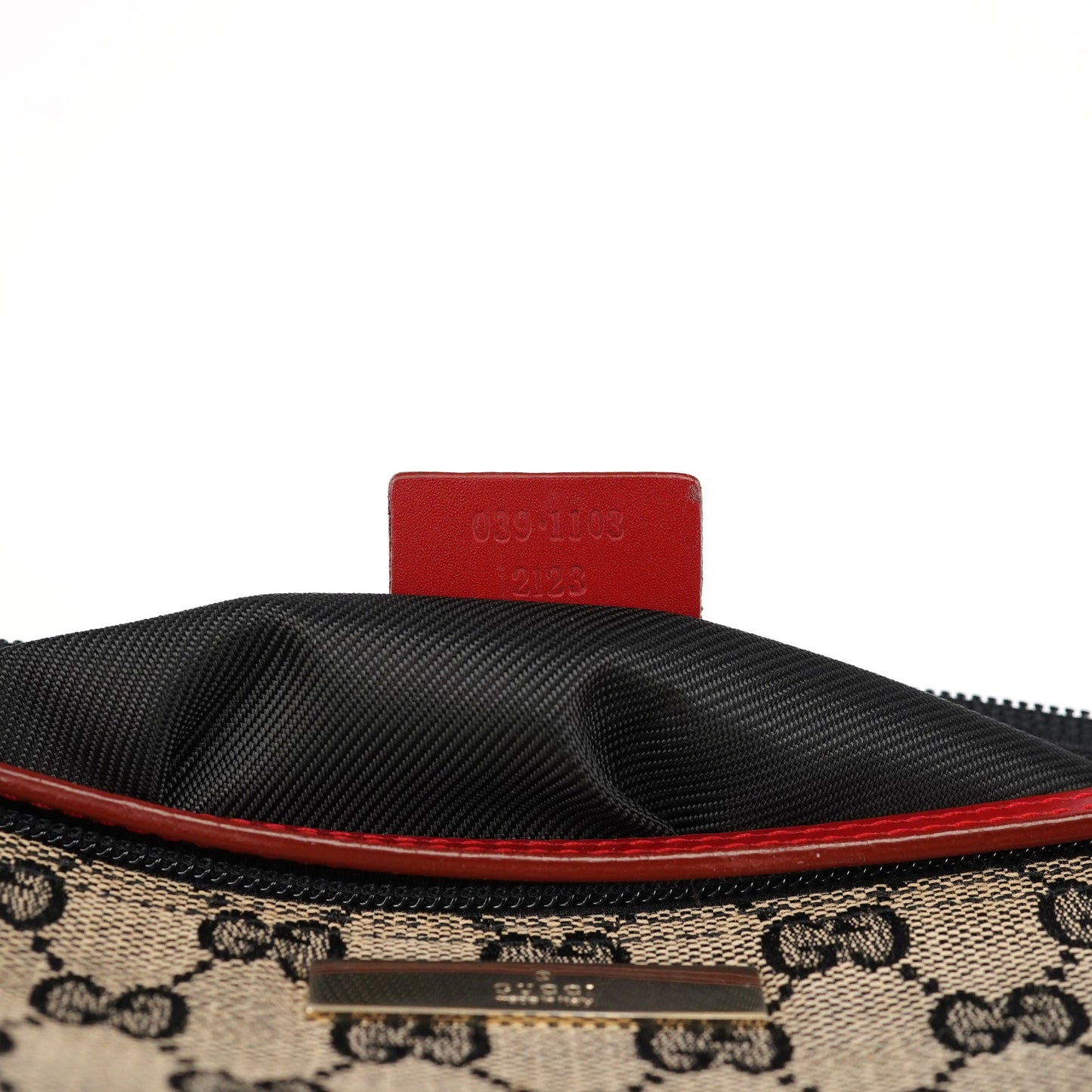 039 1103 Grey Red GG Boat Pochette