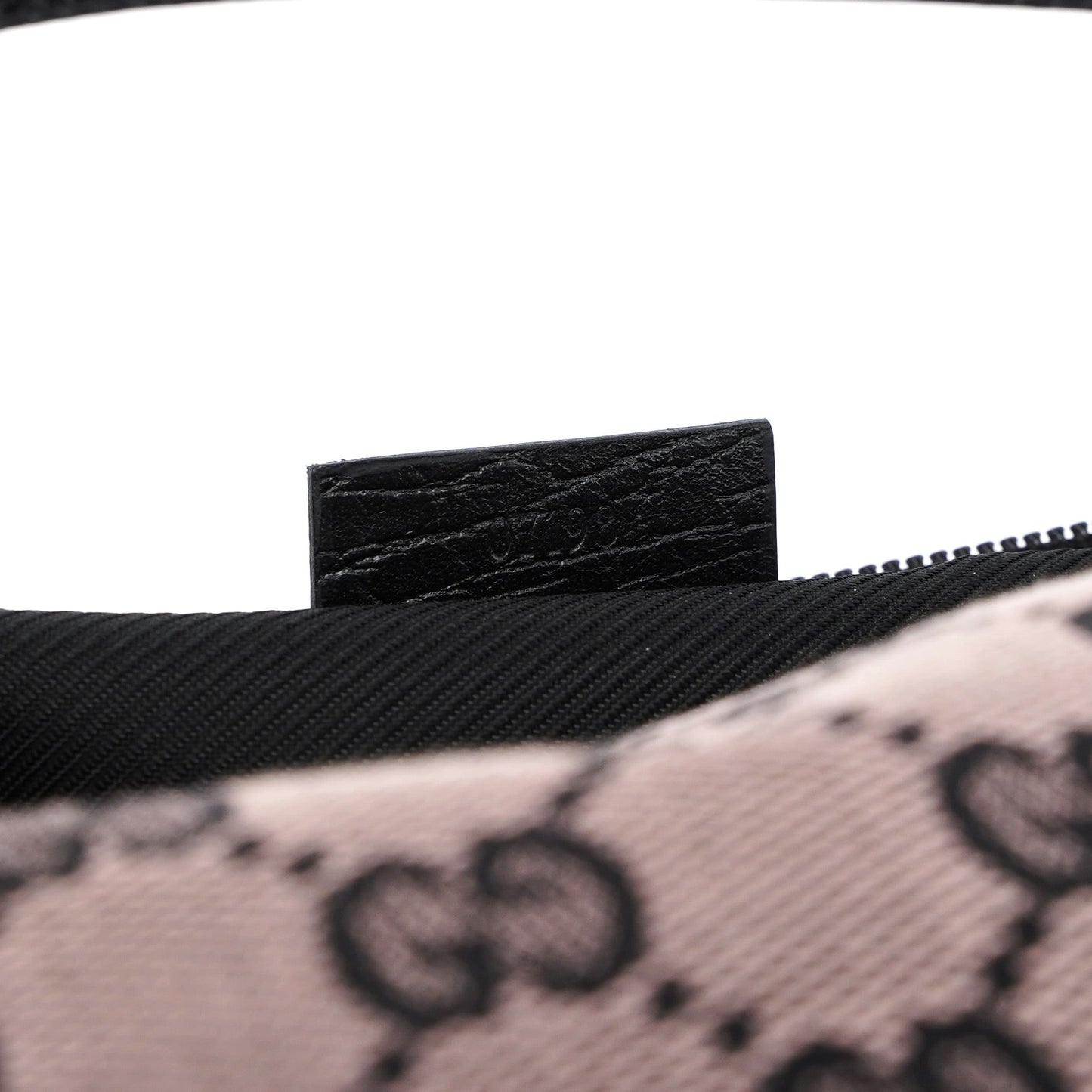 07198 Beige Black GG Boat Pochette