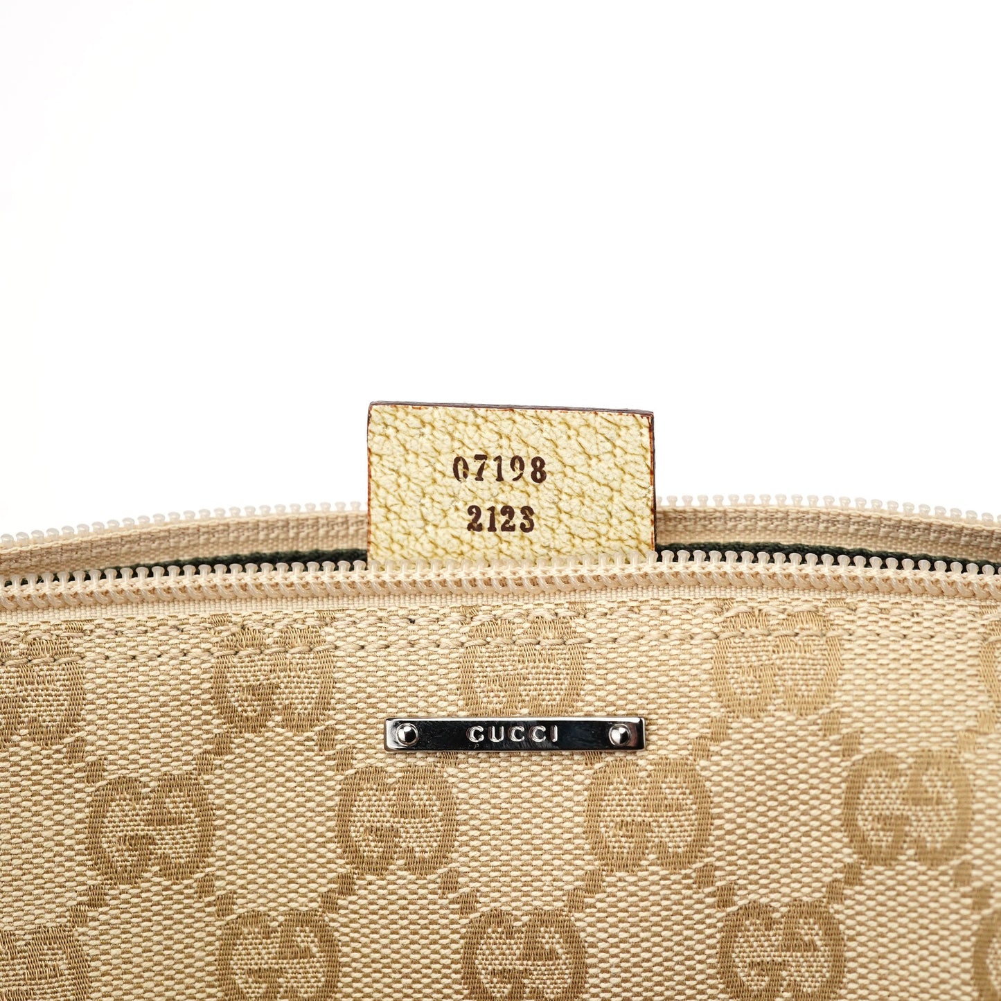 07198 Beige GG Boat Pochette