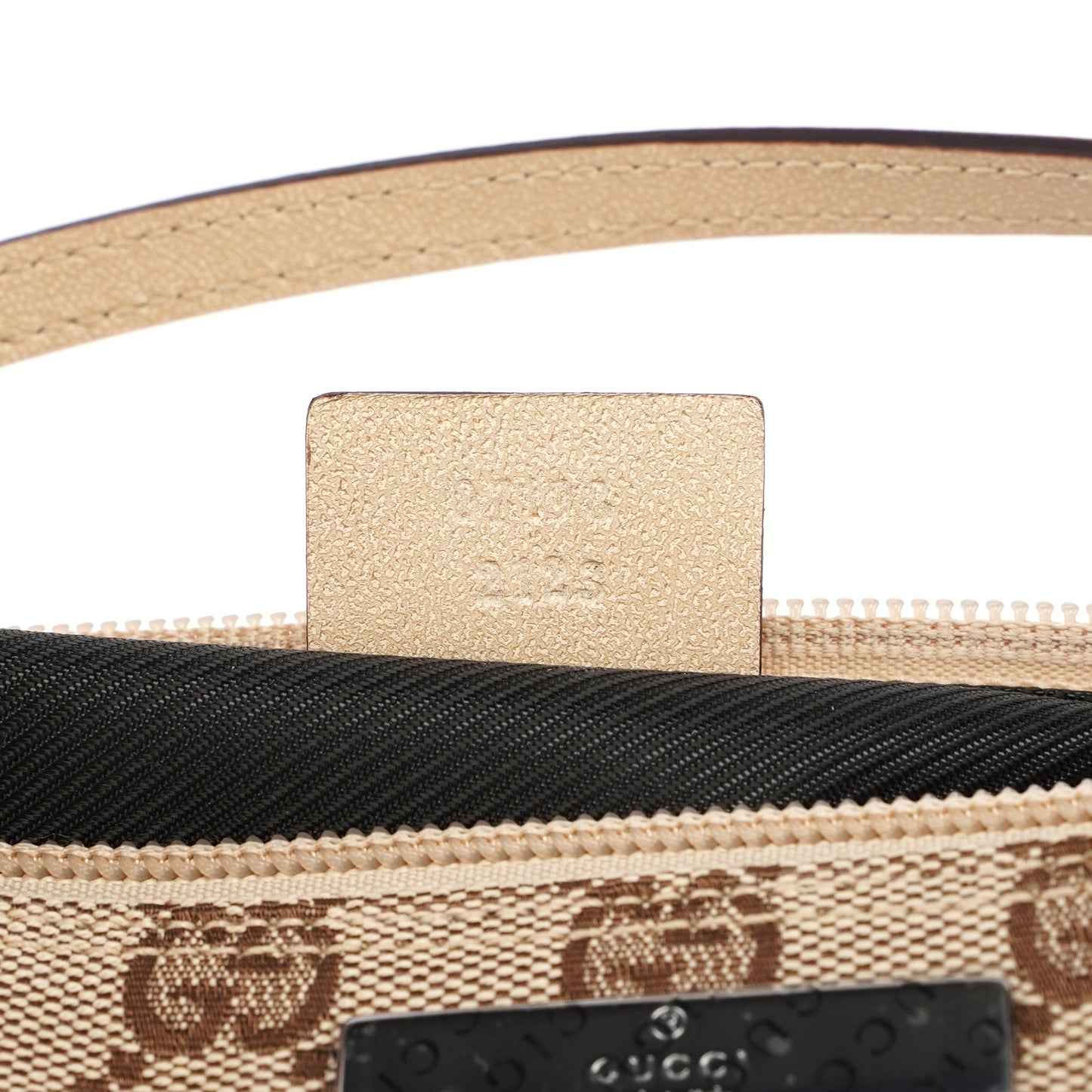 07198 Beige GG Boat Pochette