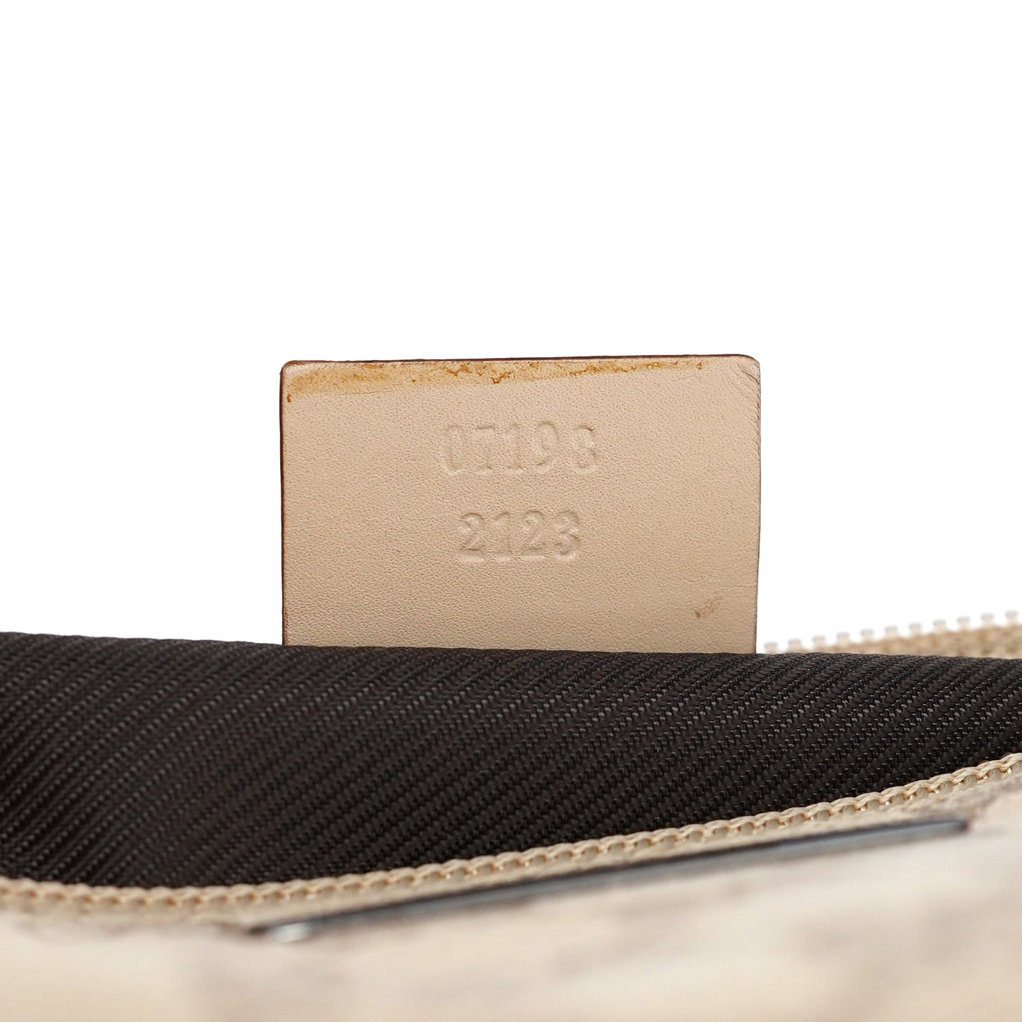 07198 Beige GG Boat Pochette