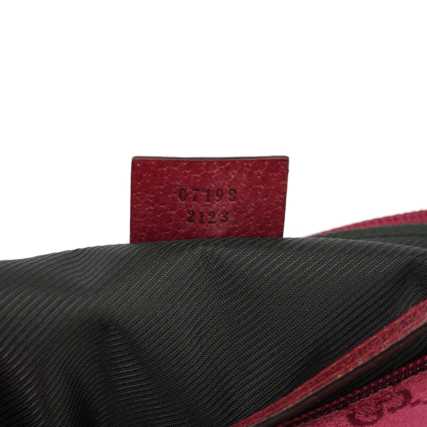 07198 Pink GG Boat Pochette