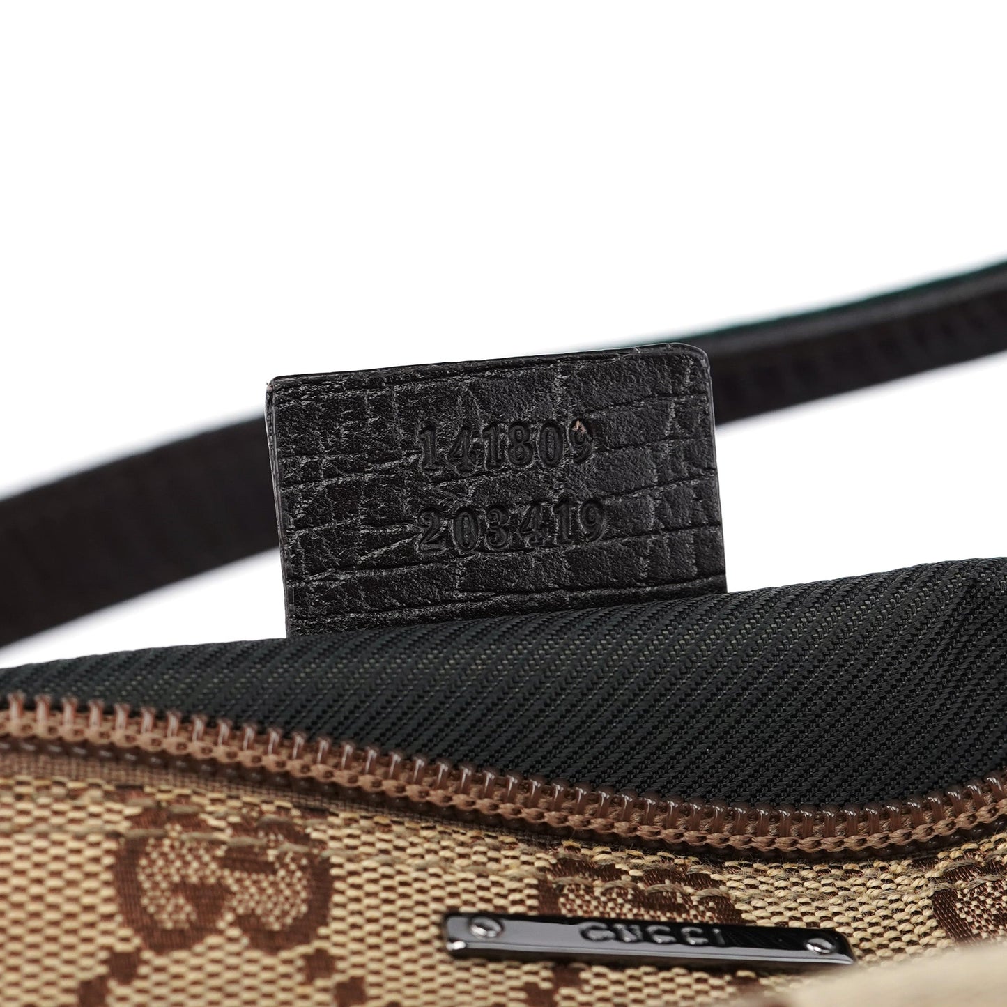 141809 Beige GG Boat Pochette