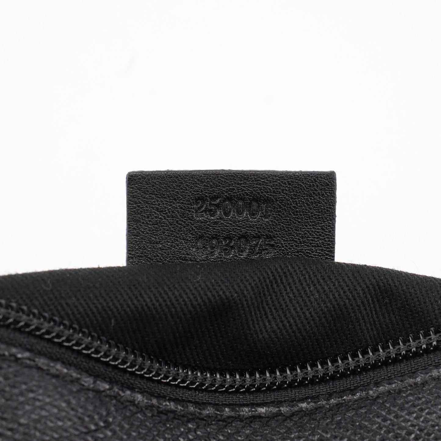 250001 Black Lizard Embossed Boat Pochette